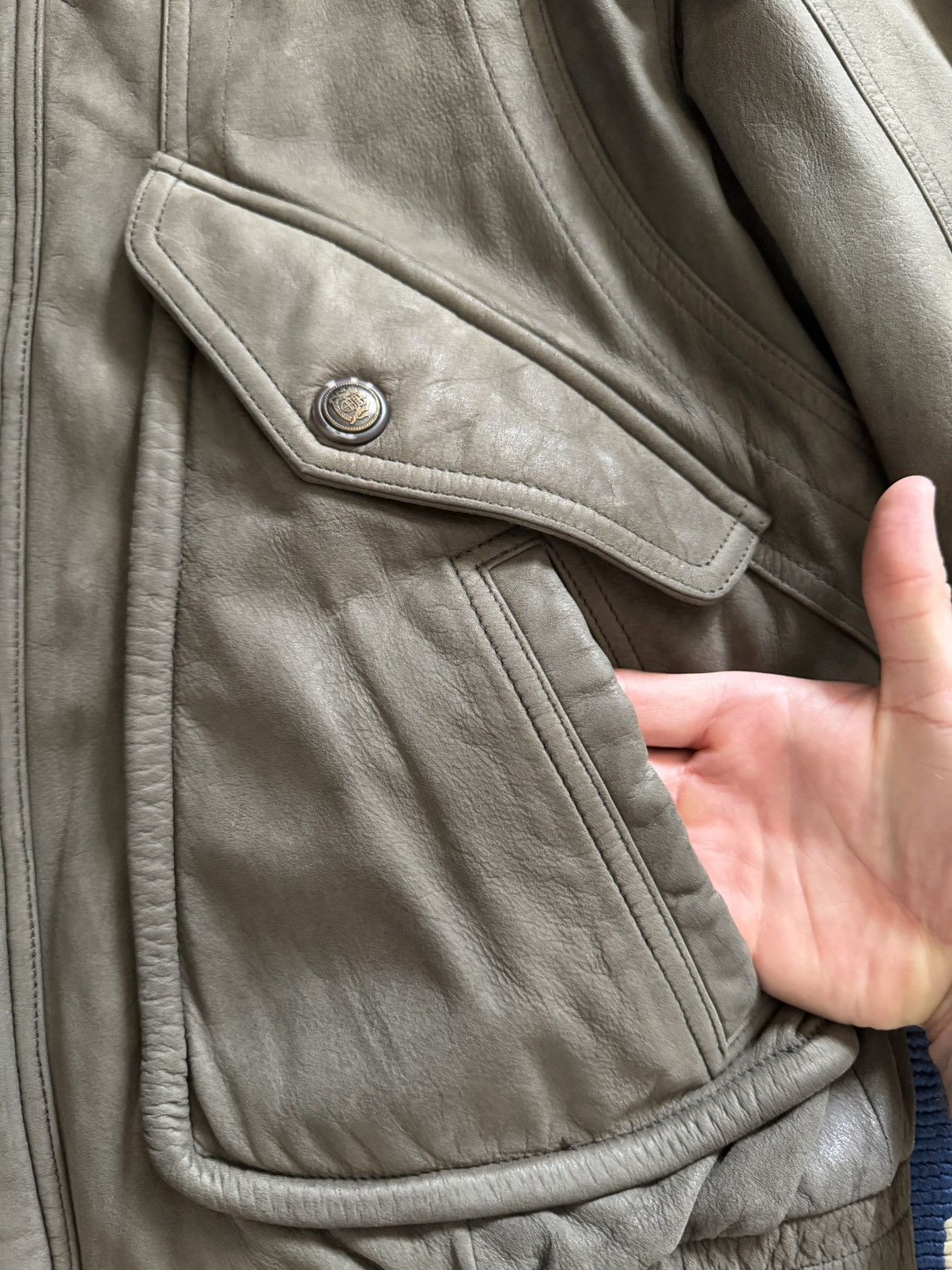 Neiman Marcus Neiman marcus green suede leather bomber jacket Size US M / EU 48-50 / 2 - 7 Thumbnail