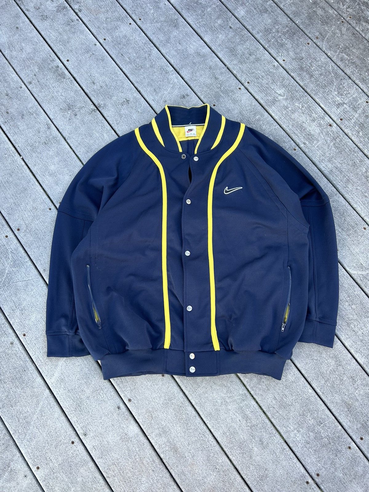 Vintage Nike university of Michigan jacket