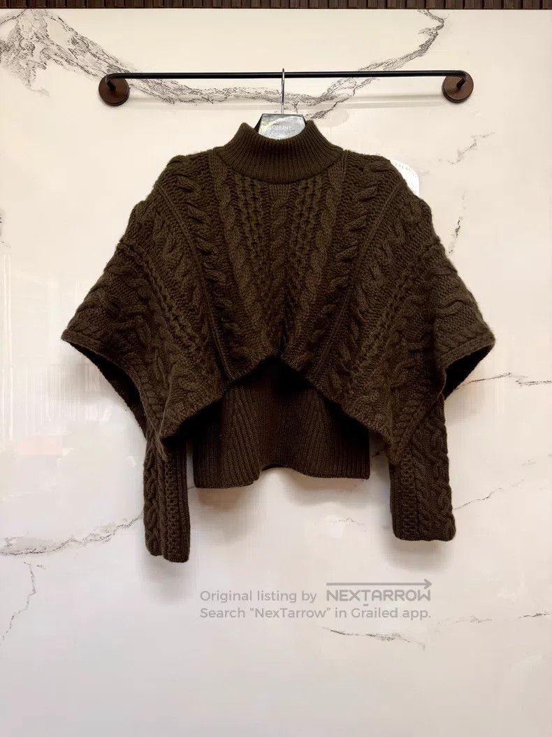 Hermes Hermes Fake two-piece cashmere sweater cloak Size XS / US 0-2 / IT 36-38 - 1 Thumbnail