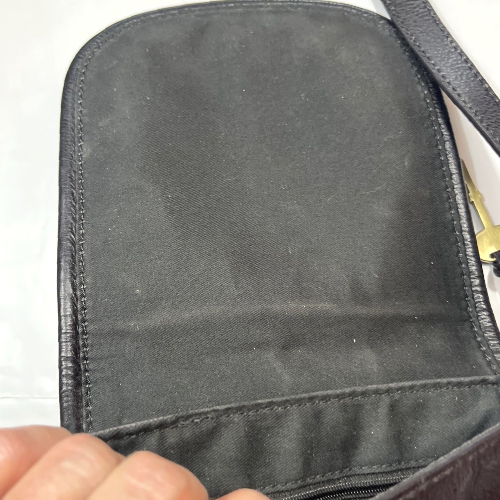 Fossil Fossil Black LEATHER Purse Evening Bag Crossbody Strap Flap Closure Magnetic Snap Dressy Cross-Body Bag Size ONE SIZE - 7 Thumbnail