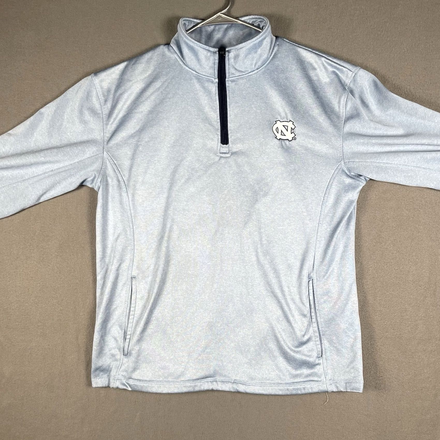 Vintage Knights Apparel University North Carolina Tar Heels 1/4 Zip Pullover Men's Medium Carolina Blue & Navy Blue Size US M / EU 48-50 / 2 - 4 Thumbnail