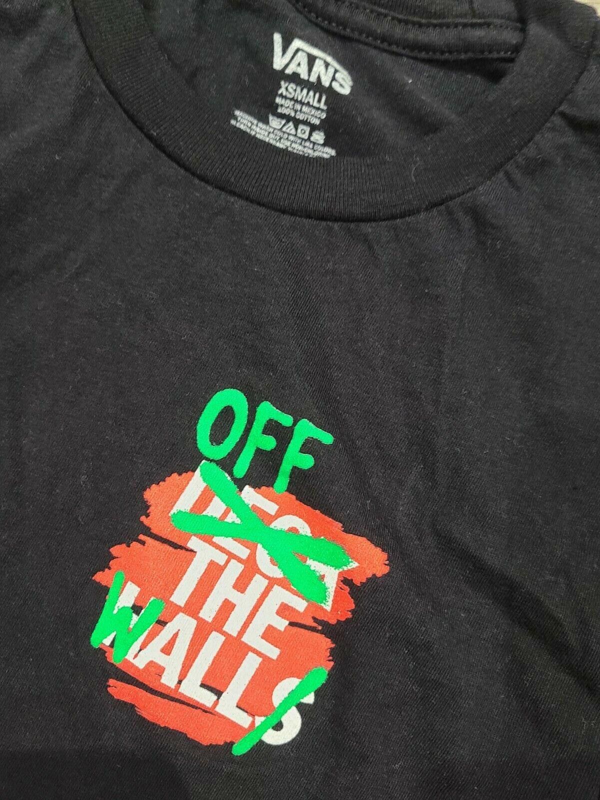 Vans Vans Christmas Shirt XS Off The Wall - Deck The Halls Rare Size XS / US 0-2 / IT 36-38 - 2 Thumbnail
