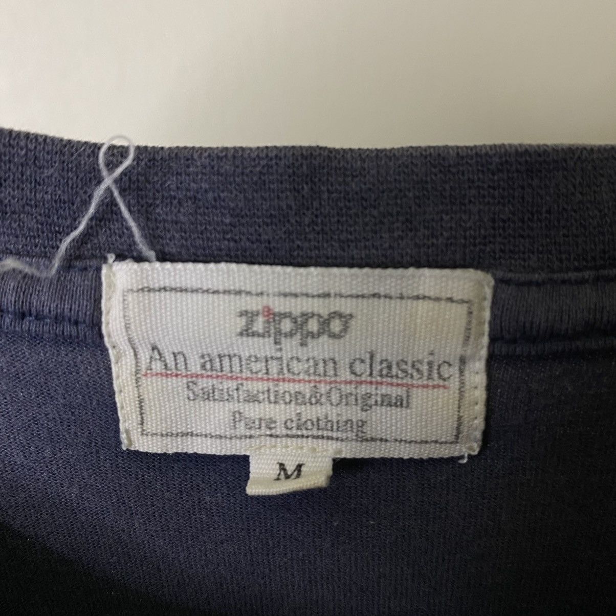 Zippo Vintage 2000s Zippo Faded Navy T Shirt Size US M / EU 48-50 / 2 - 3 Thumbnail