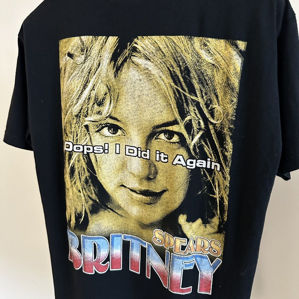 Vintage Vintage 90s Britney Spears Shirt Size L Size US L / EU 52-54 / 3 - 9 Thumbnail