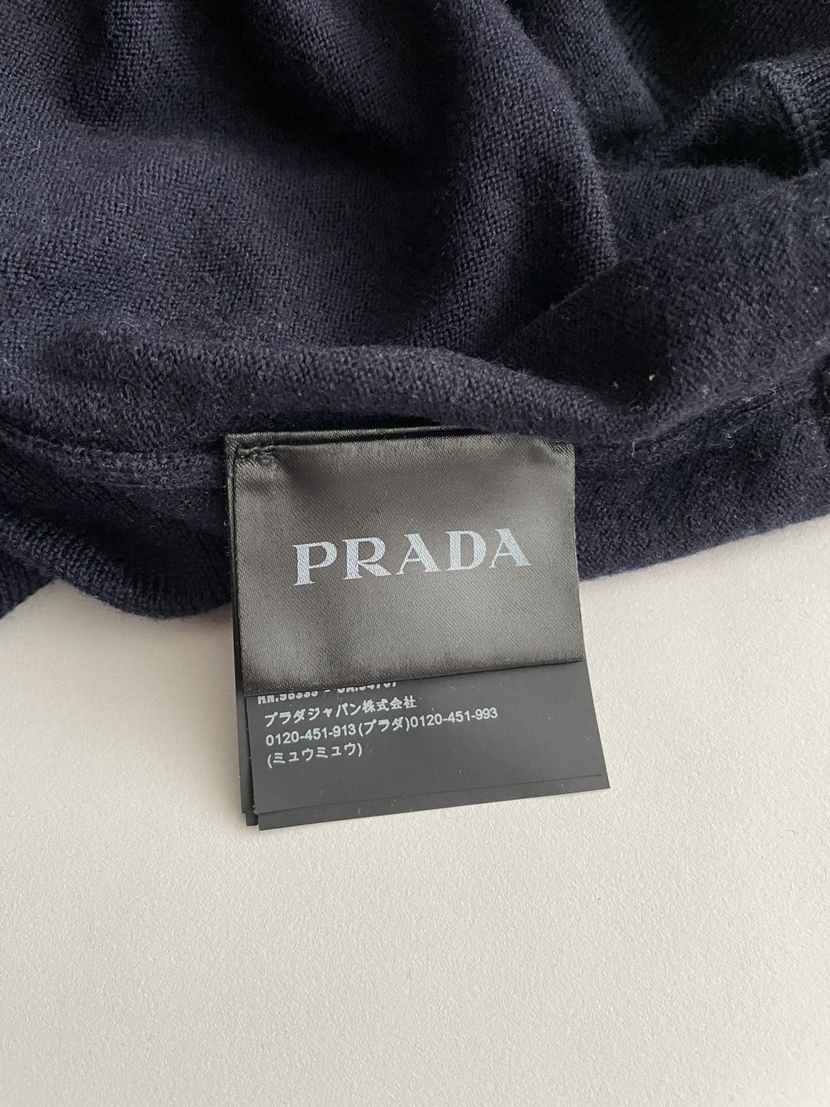 Prada Prada Chest Logo Wool Sweater Size US L / EU 52-54 / 3 - 6 Thumbnail