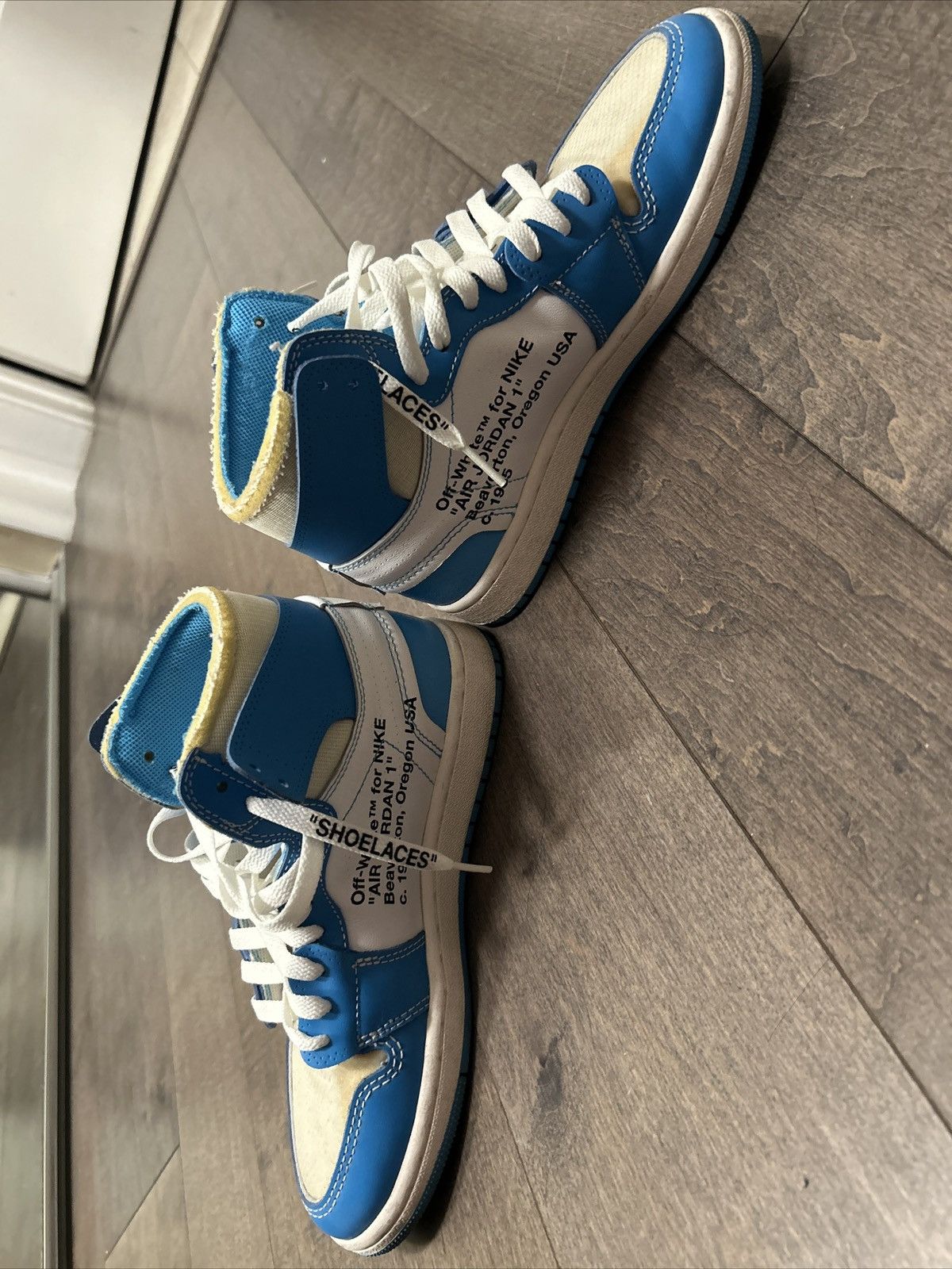 Nike × Off-White Size 6 - Jordan 1 Retro OG x Off-White High UNC Size US 6 / EU 39 - 14 Thumbnail