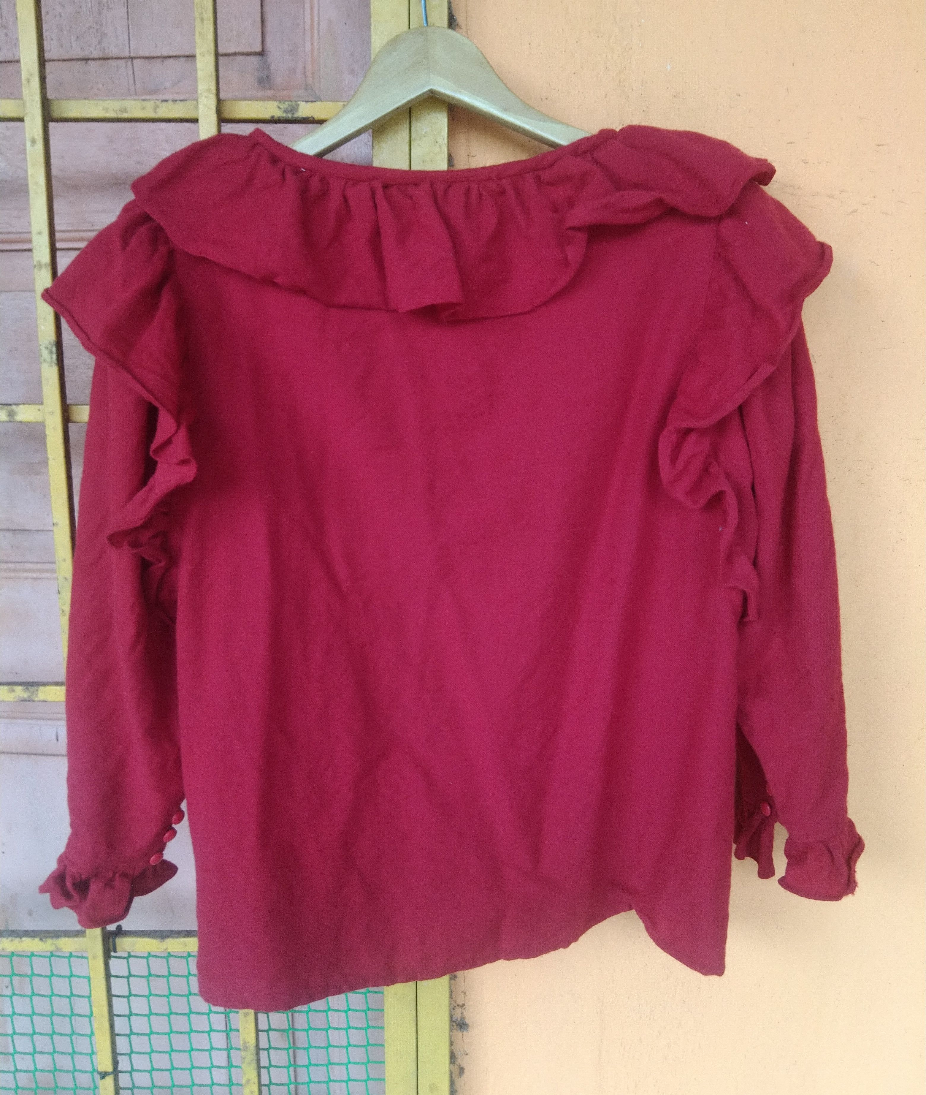Yves Saint Laurent Vintage Yves Saint laurent Blouse Size M / US 6-8 / IT 42-44 - 2 Thumbnail