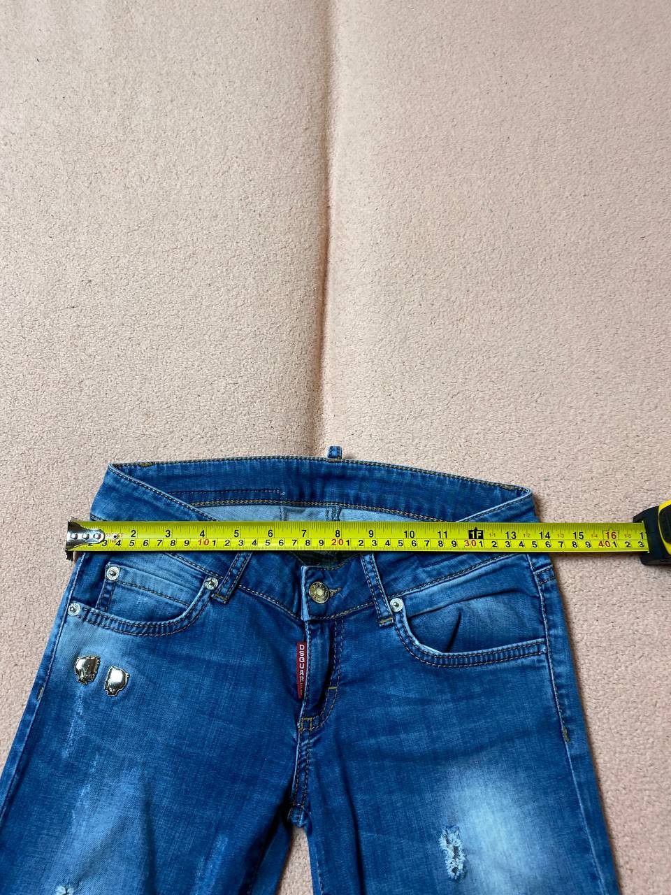 Dsquared2 Vintage Dsquared2 distressed embroidered Straight Jeans Size 27" / US 4 / IT 40 - 19 Thumbnail