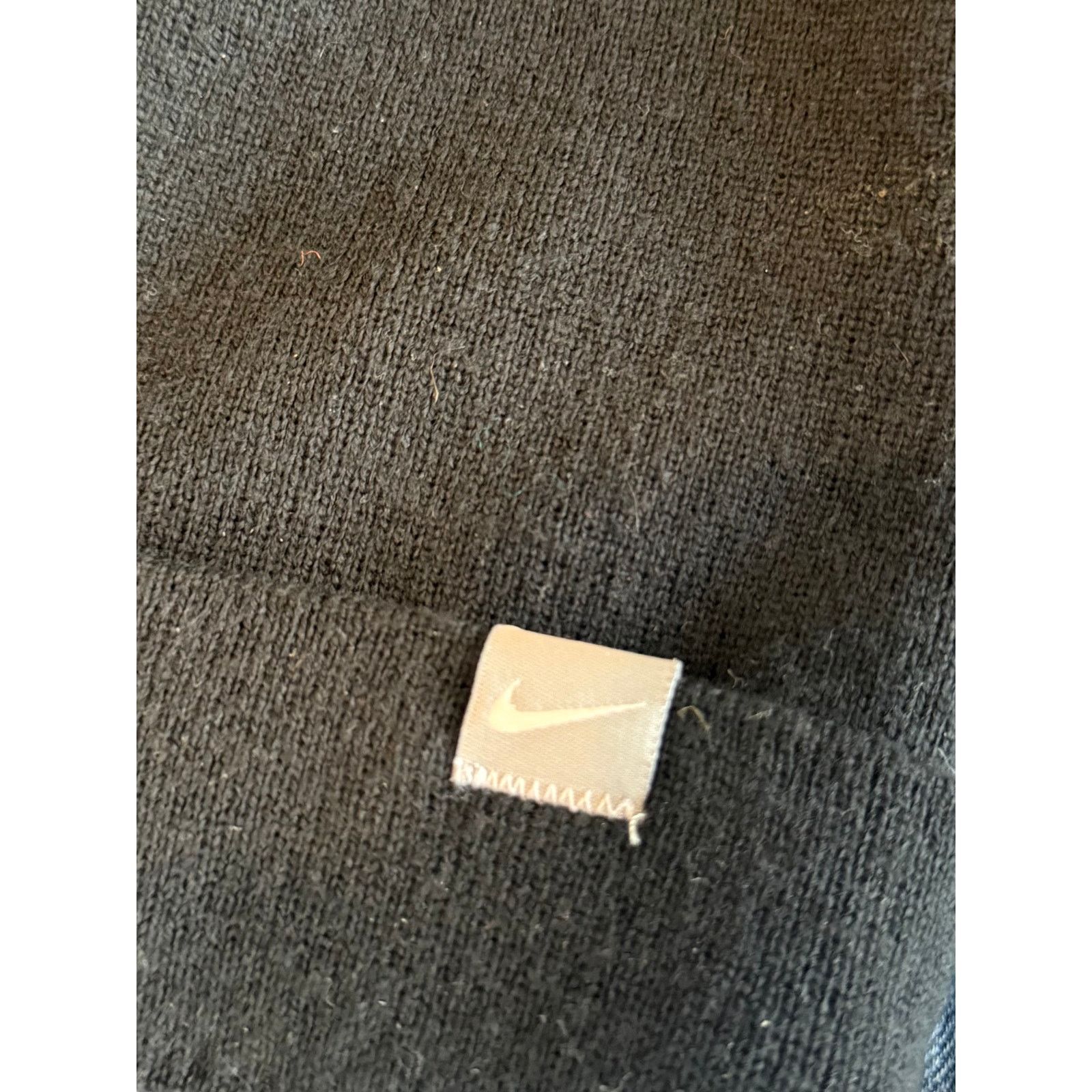 Nike Nike Black Knit Beanie with White Swoosh Logo Cap Unisex Fit Size ONE SIZE - 4 Thumbnail