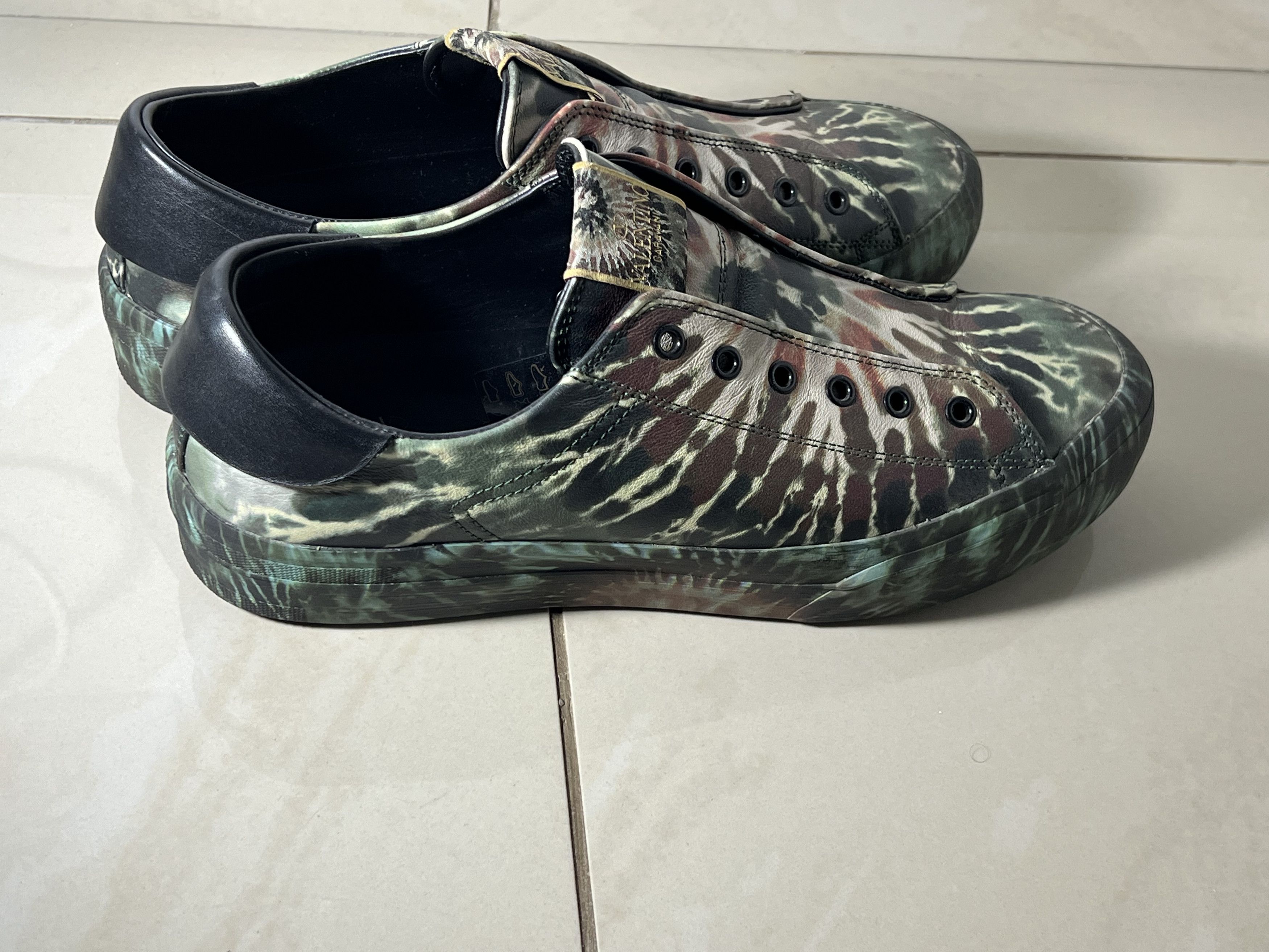 Valentino Valentino Garavani tie-dye slip-on Size US 10.5 / EU 43-44 - 1 Thumbnail