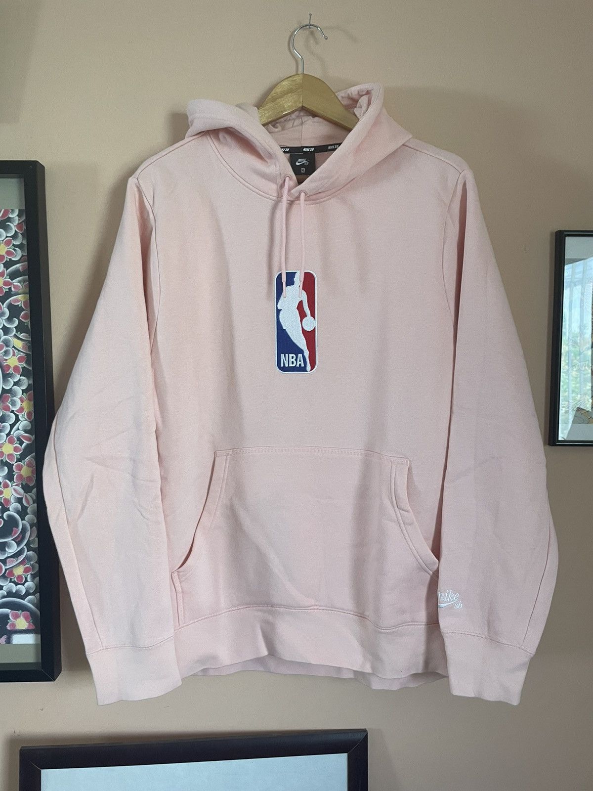 Nike SB NBA X Nike SB Pink logo hoodie Size US XL / EU 56 / 4 - 2 Thumbnail