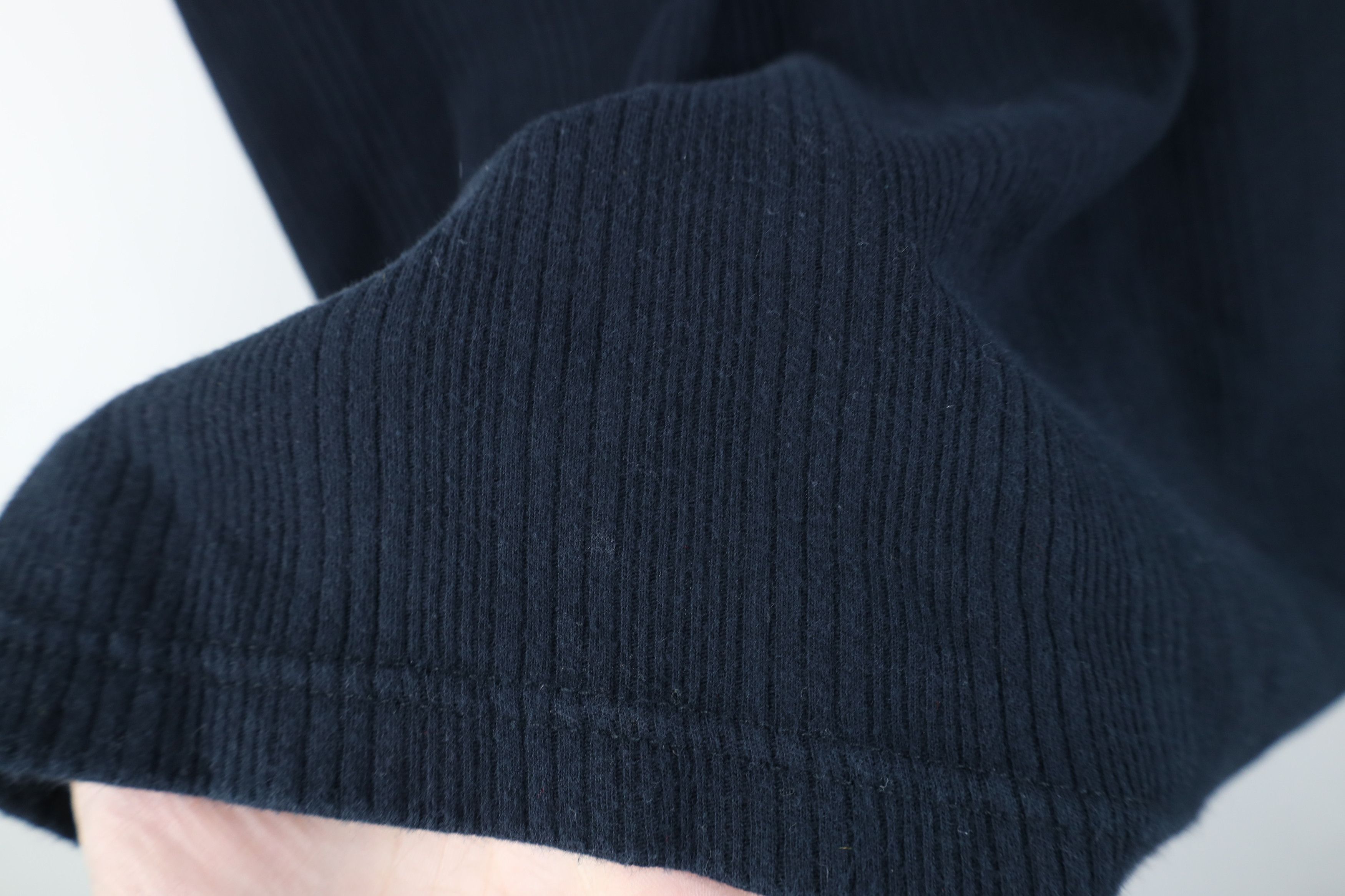 Vintage Vintage 90s Streetwear Cotton Ribbed Knit T-Shirt Navy Blue Size US XL / EU 56 / 4 - 7 Thumbnail