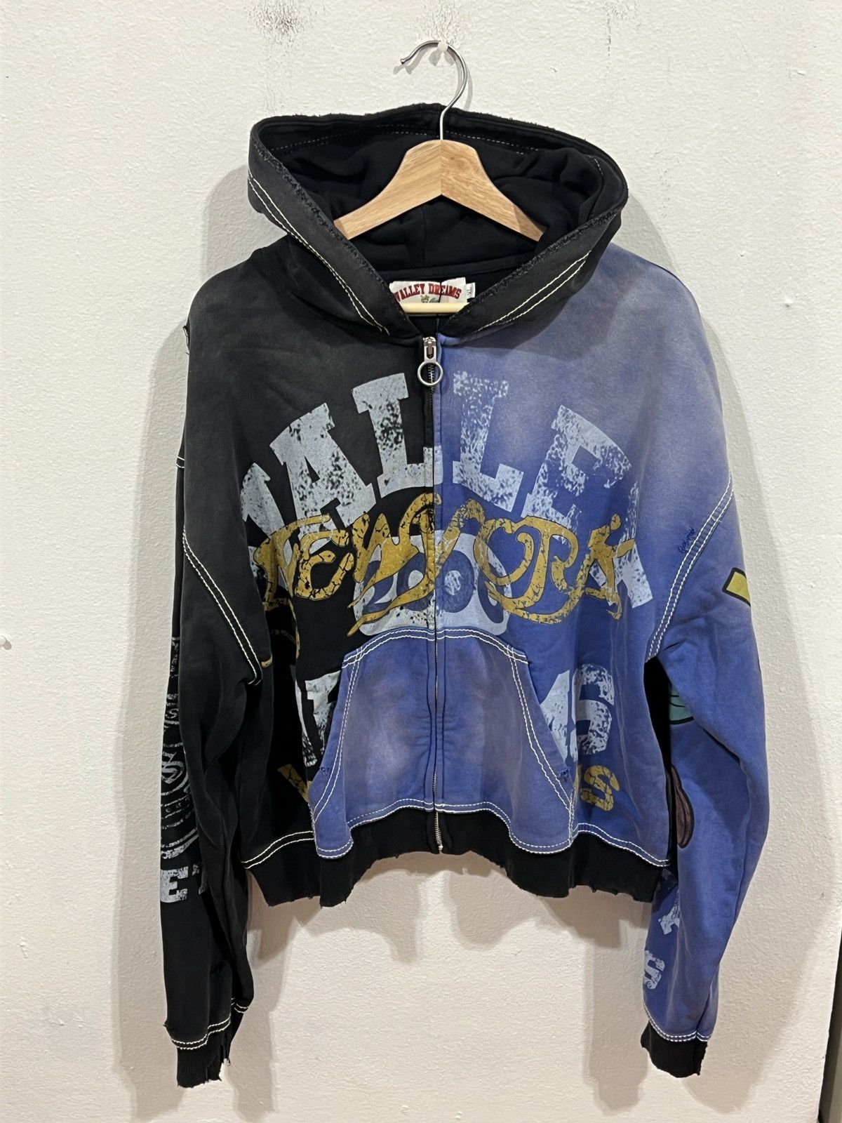 Vale Vale Forever Bipolar Big Zip Up Hoodie Size US XL / EU 56 / 4 - 1 Thumbnail