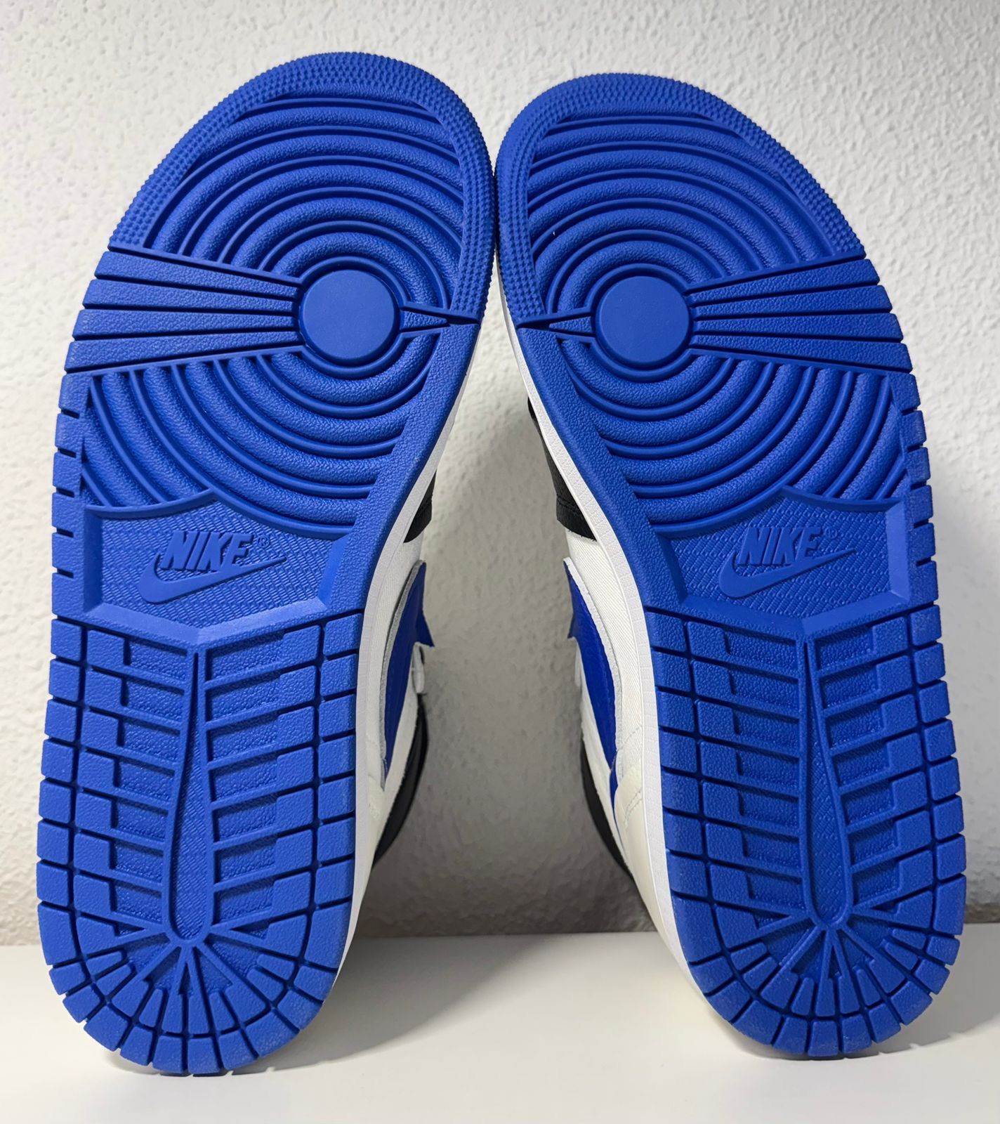 Jordan Brand Air Jordan 1 MM High WMNS “Royal Toe” Size US 11 / EU 44 - 5 Thumbnail