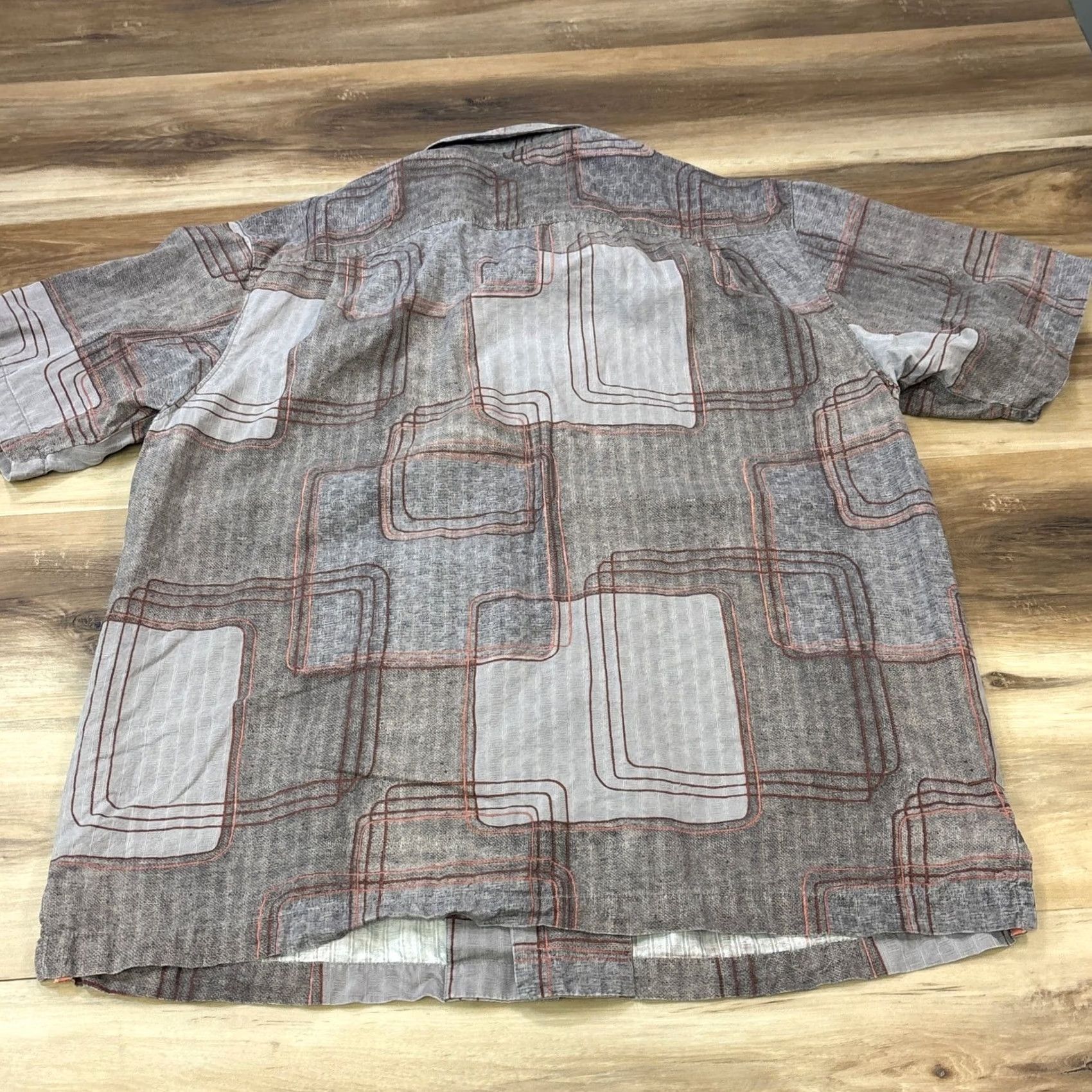 Tommy Bahama VINTAGE? No. Size US L / EU 52-54 / 3 - 6 Thumbnail