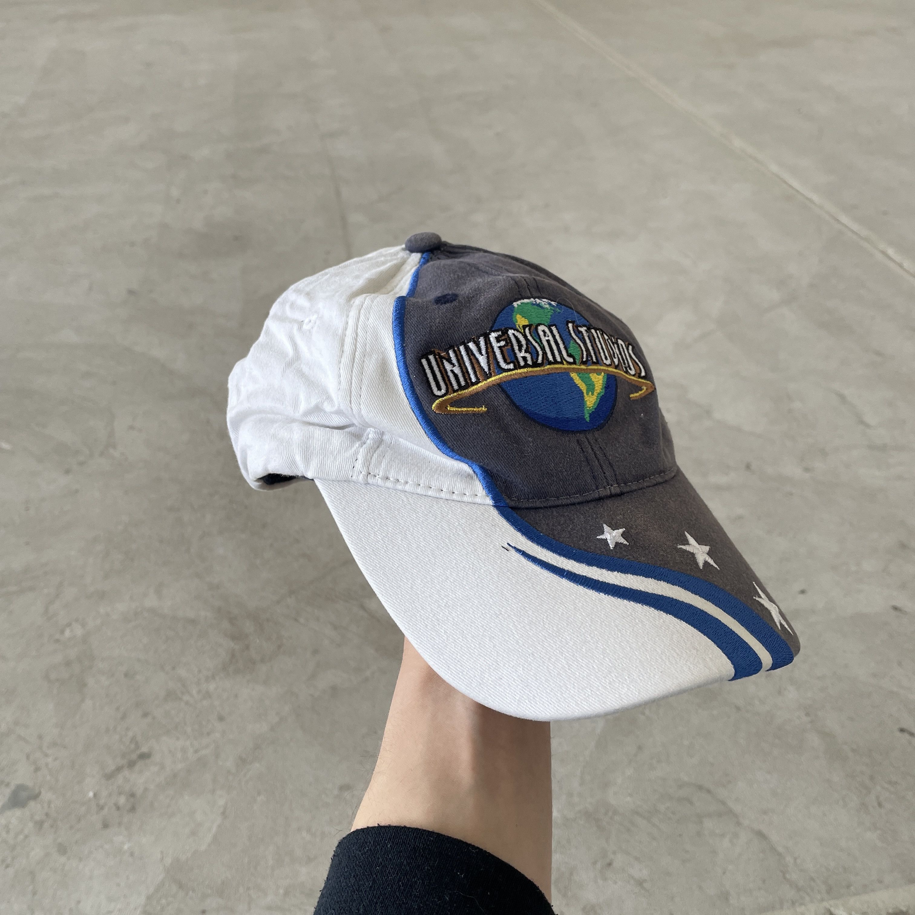 Universal Studios Universal Studios Embroidered Star Navy Blue White Strapback Size ONE SIZE - 3 Thumbnail