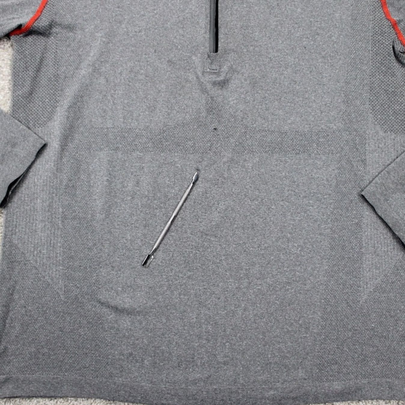 Lululemon Lululemon Metal Tech Sweatshirt Mens Large Gray 1/4 Zip Long Sleeve Pullover Size US L / EU 52-54 / 3 - 5 Thumbnail