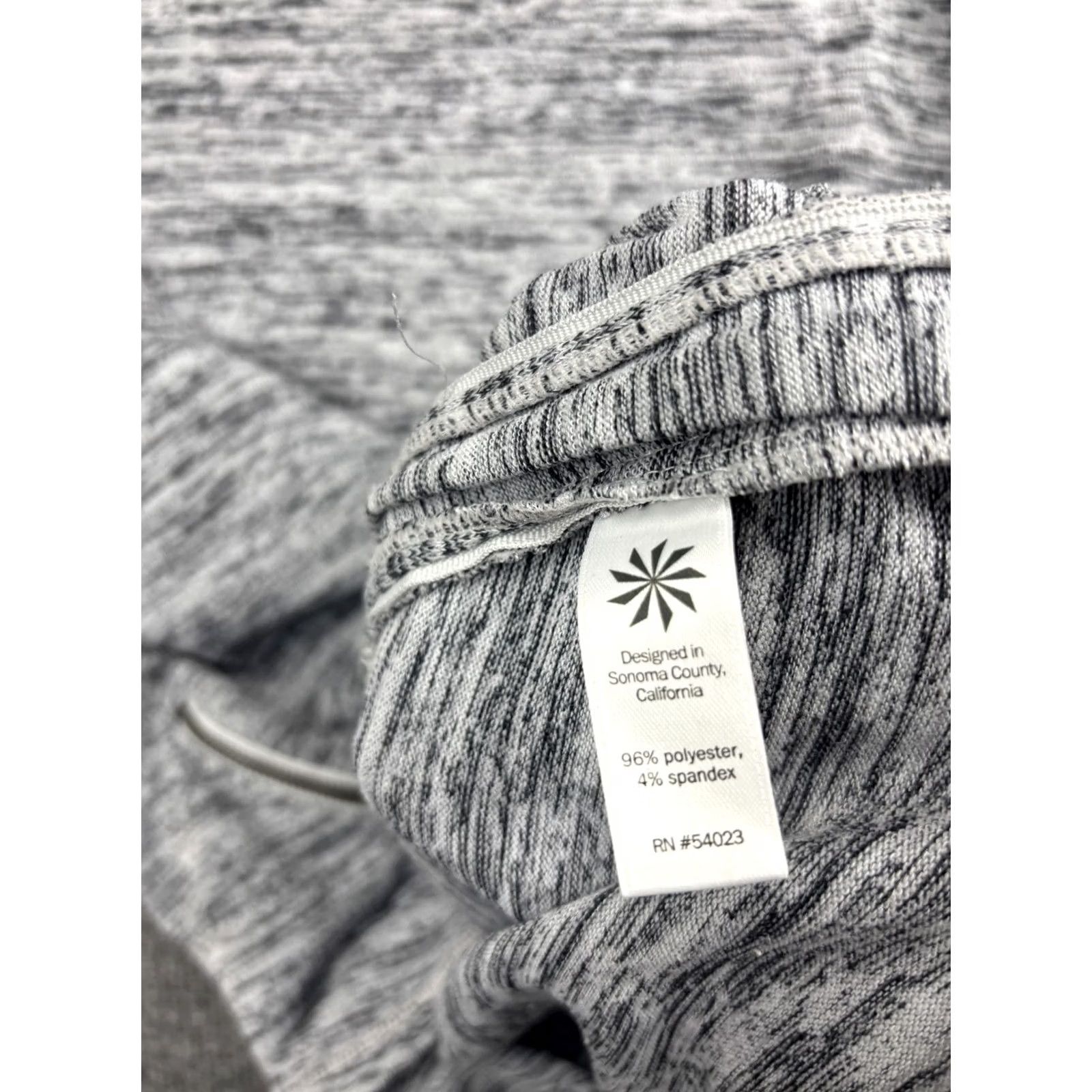 Athleta Athleta Sweatshirt Womens M Gray Heather Zip Pockets Pullover Long Sleeve Crew Neck Size M / US 6-8 / IT 42-44 - 7 Thumbnail