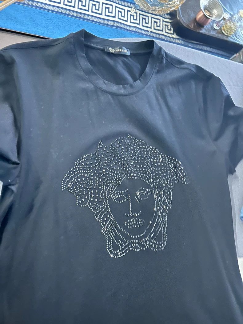Versace Medusa Head Graphic T-shirt - dmc