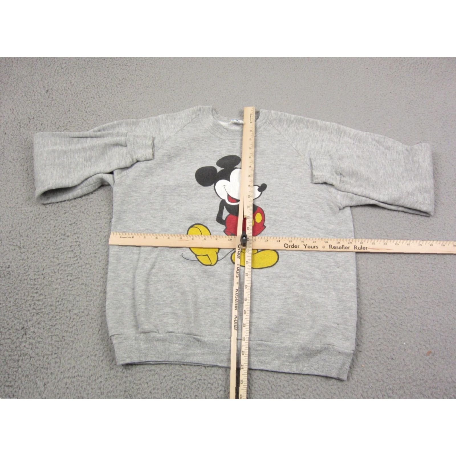Disney VINTAGE Disney Mickey Mouse Sweatshirt Mens L Gray 90s Cotton Polyester Fleece Crew Neck Logo Pullover Sweatshirt Size US L / EU 52-54 / 3 - 6 Thumbnail