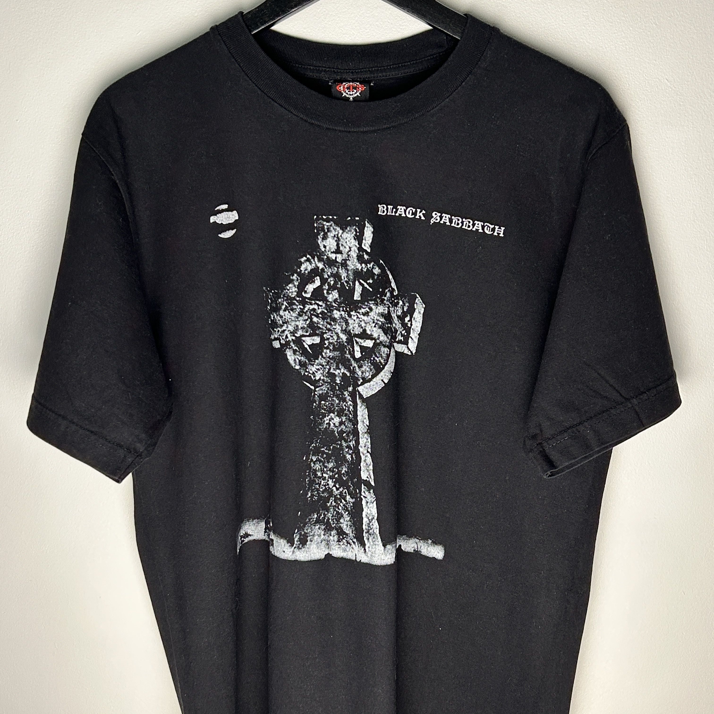 Band Tees Vintage Black Sabbath Headless Cross Band T-shirt Size US L / EU 52-54 / 3 - 3 Thumbnail