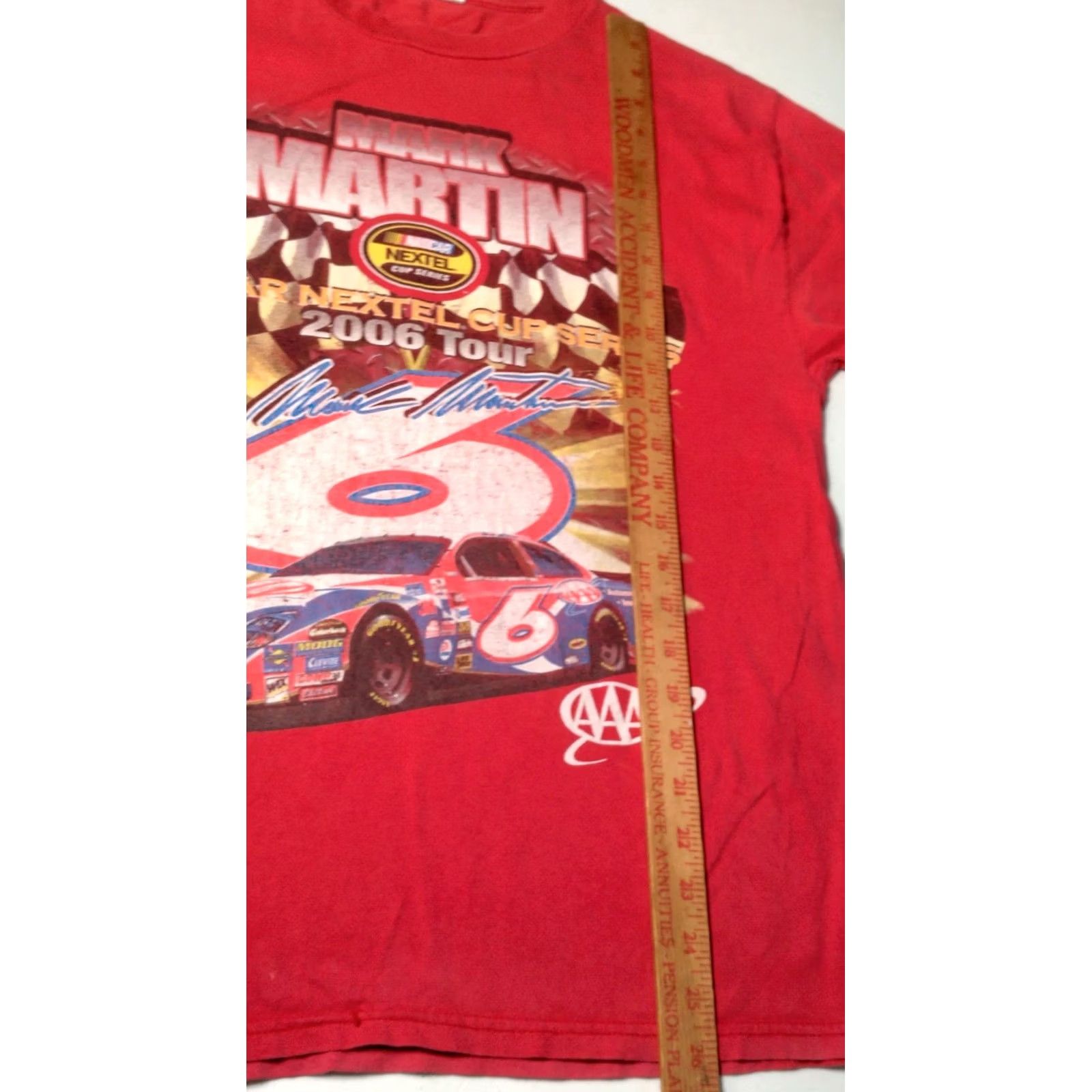 Vintage VINTAGE NASCAR Shirt Men M Red Mark Martin Crew Neck Short Sleeve Delta Pro Weight Race 2006 Size US M / EU 48-50 / 2 - 6 Thumbnail