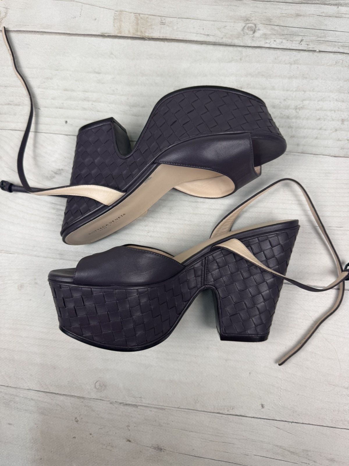 Bottega Veneta Bottega Veneta Leather Platform Sandals Size US 7 / IT 37 - 10 Thumbnail