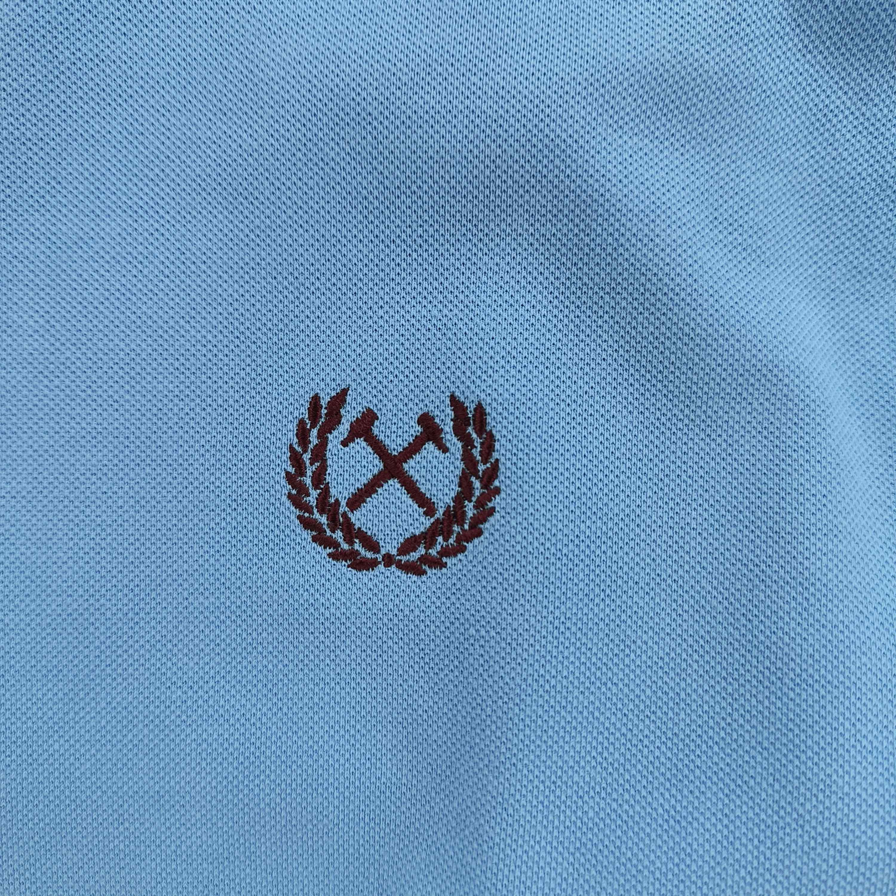 Other West Ham United football tee shirt size S Size US S / EU 44-46 / 1 - 3 Thumbnail