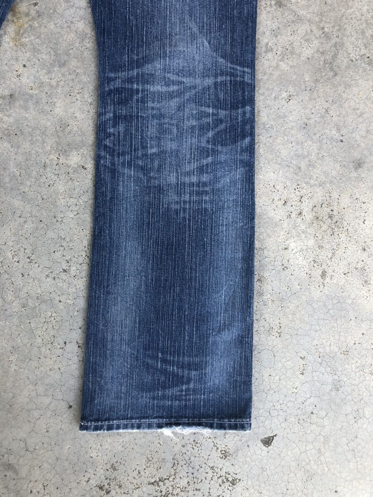 Who Decides War Edwin XV Flared Jeans Bootcut Distressed Jeans Size US 33 - 12 Thumbnail