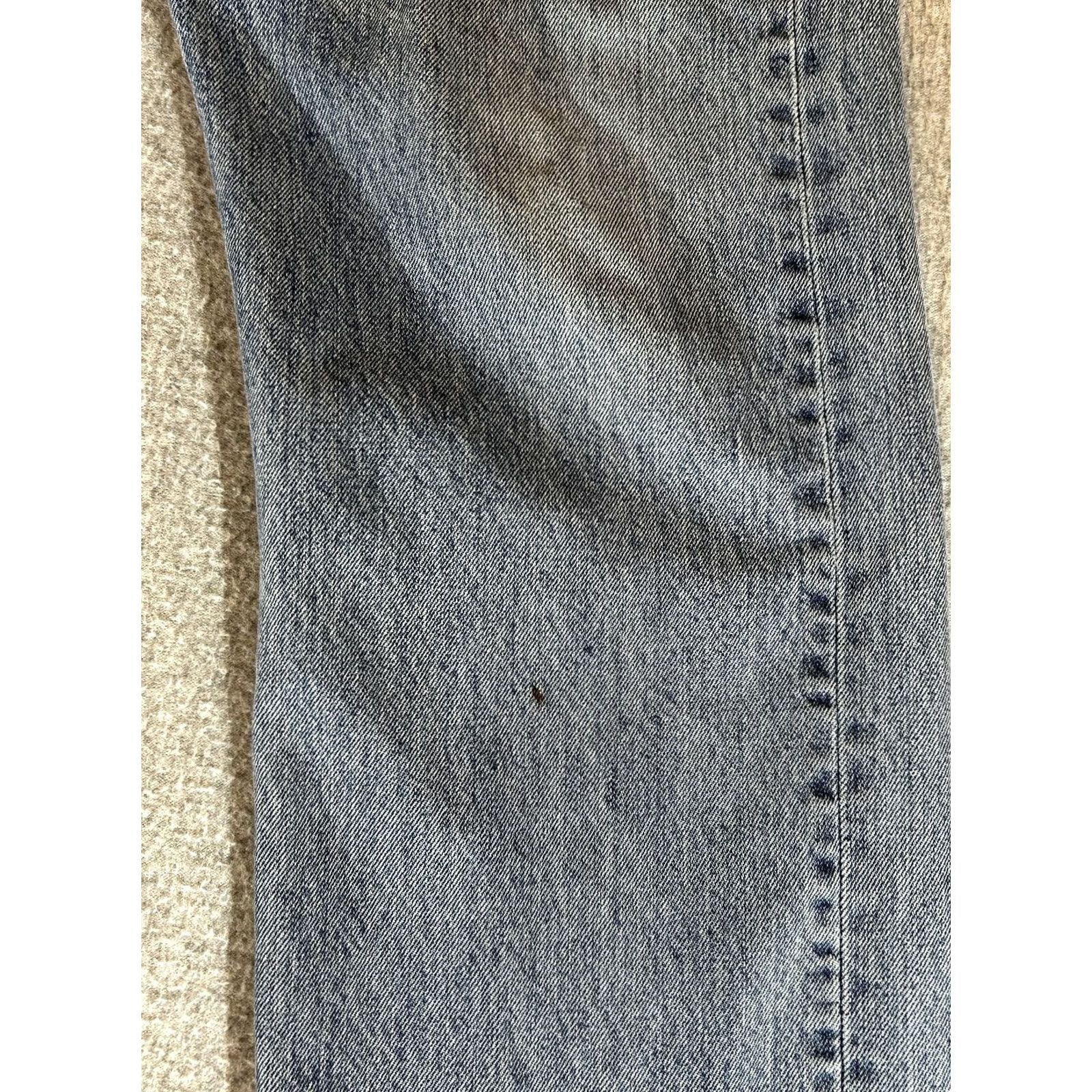 Levi's Levi's 501 Jeans Mens 38x29 Straight Button Fly Light Blue Denim Vintage Distressed Pockets Logo 38x29 Mens Mens Jeans Blue Straight Button Fly 501 Size US 38 / EU 54 - 4 Thumbnail