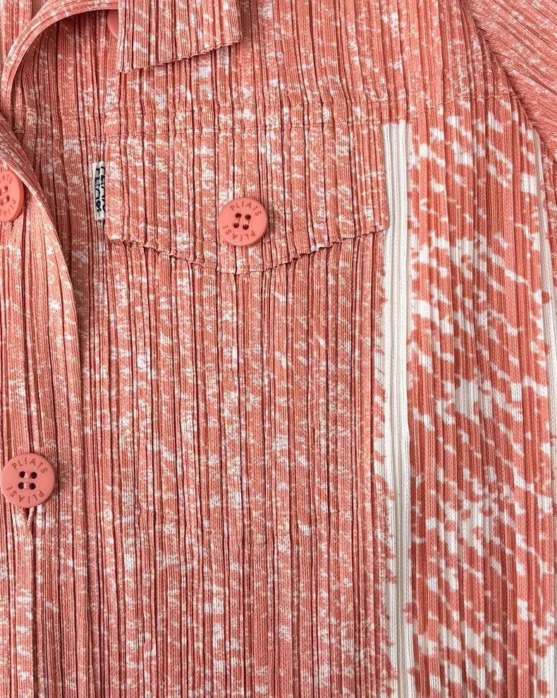 Issey Miyake Issey Miyake Pink snowflake denim top Size L / US 10 / IT 46 - 2 Thumbnail