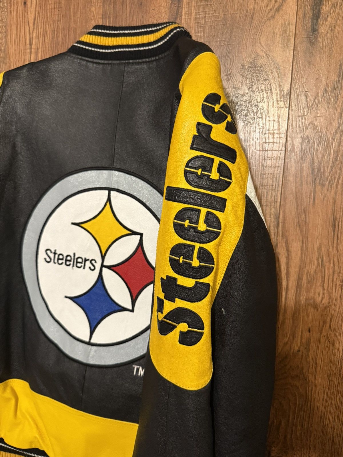 G-III G-III Carl Banks leather vintage NFL jacket XL (best offer) Size US XL / EU 56 / 4 - 9 Thumbnail