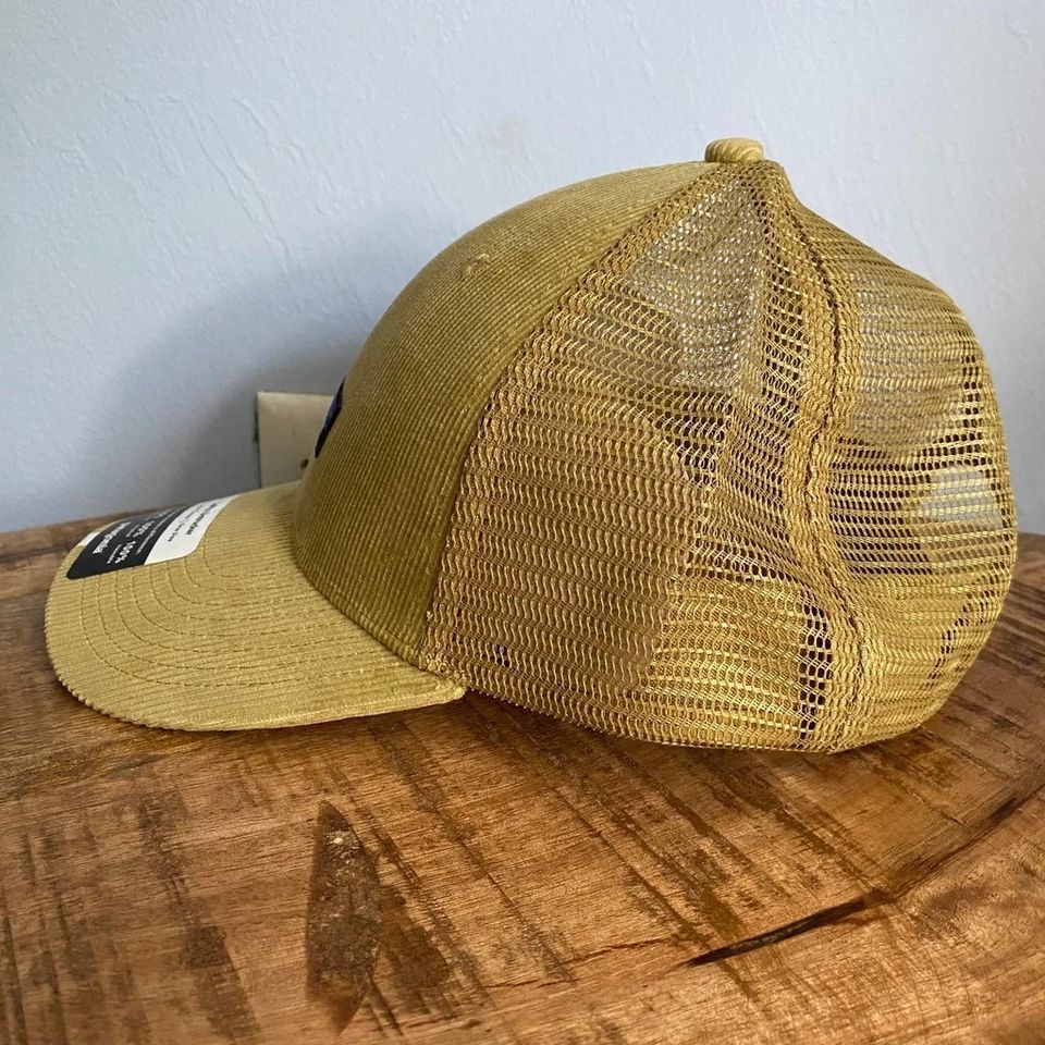 Patagonia Patagonia P-6 Label Hat Corduroy Moray Khaki Unisex NEW Size ONE SIZE - 2 Thumbnail