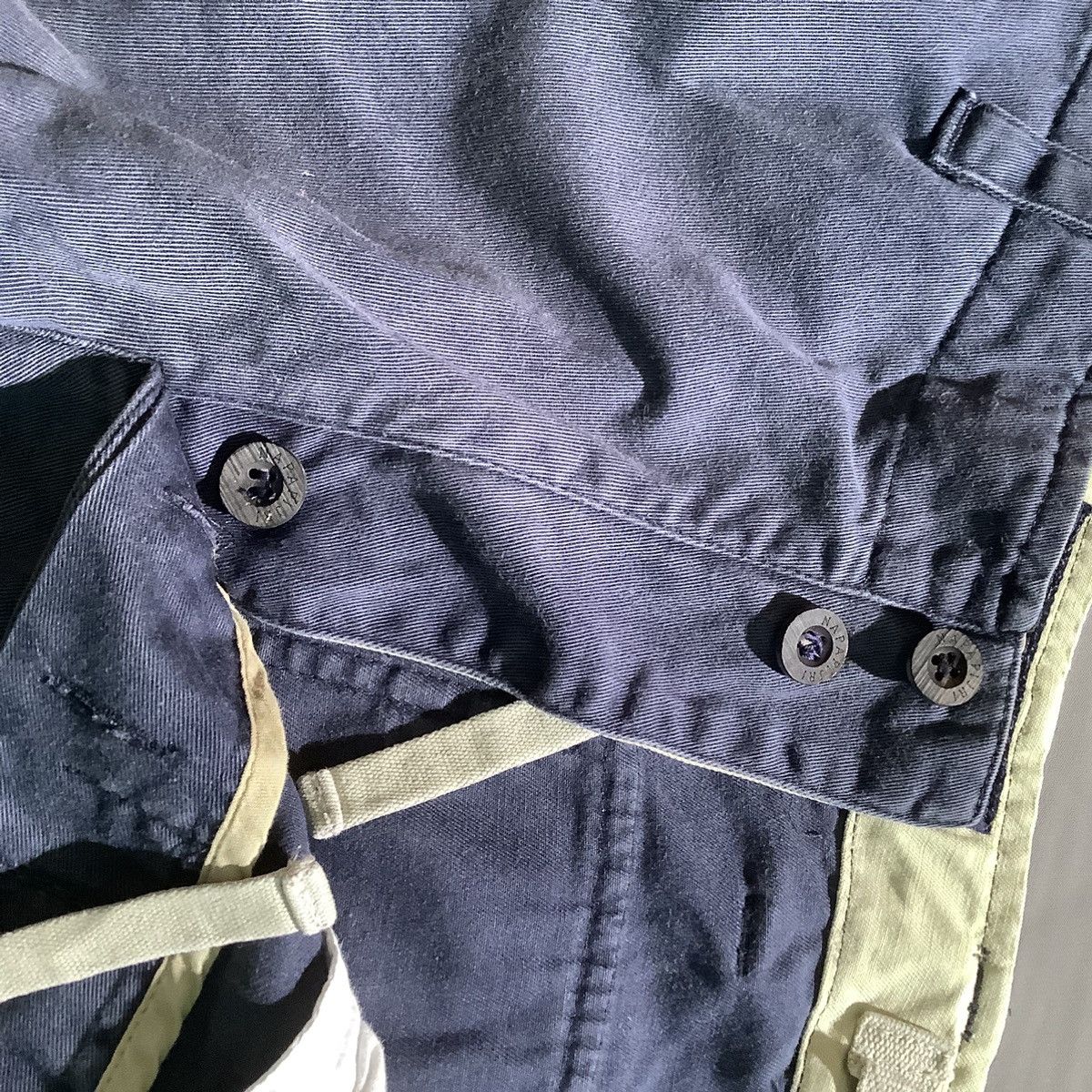 Napapijri Napapijri Cargo Floral Short Pants Sunfading Size US 35 - 11 Thumbnail