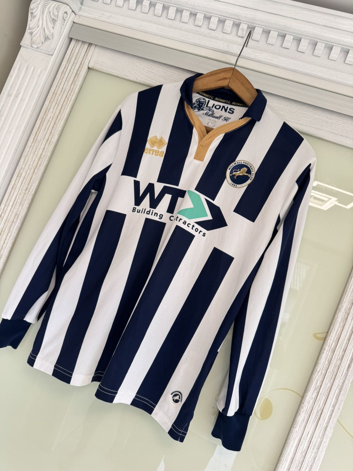 Errea Millwall 2016-2017 Home Soccer Longsleeve Jersey Football Size US S / EU 44-46 / 1 - 3 Thumbnail