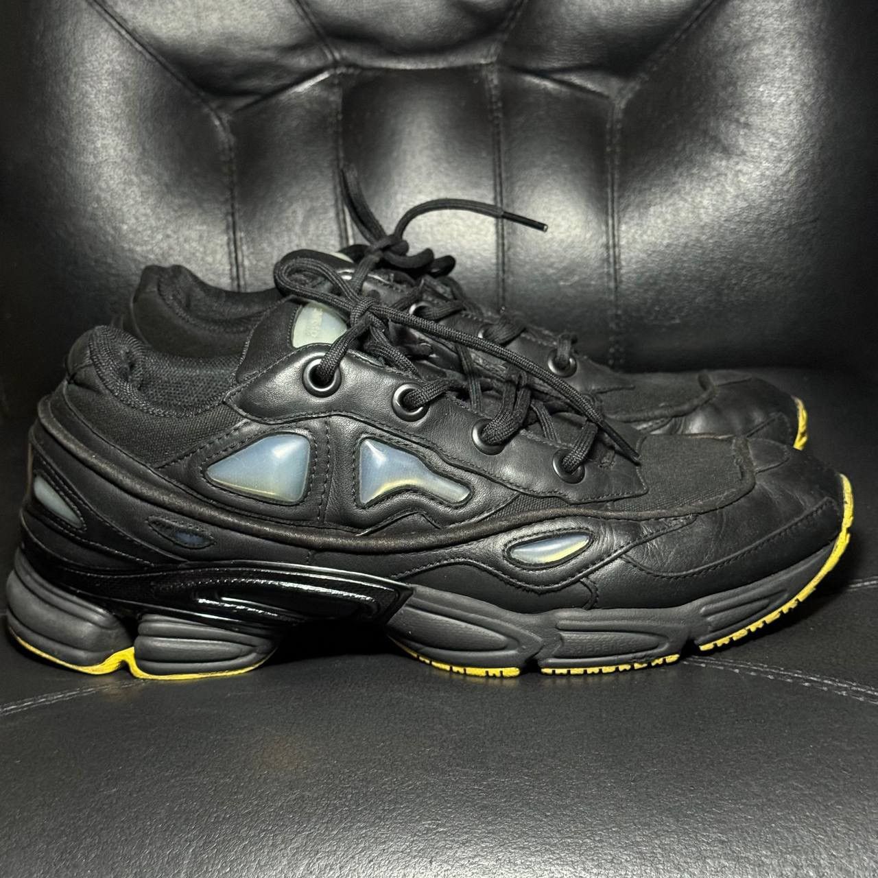 Adidas × Raf Simons Adidas Raf Simons Ozweego Corn Black Size US 11 / EU 44 - 1 Thumbnail
