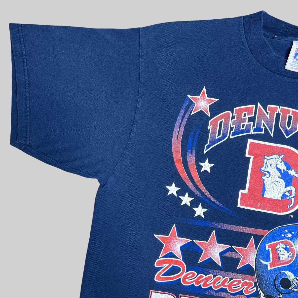 Logo 7 × NFL × Vintage Vintage 1996 NFL Denver Broncos Spell Out Graphic Logo 7 Tee Size US XL / EU 56 / 4 - 7 Thumbnail