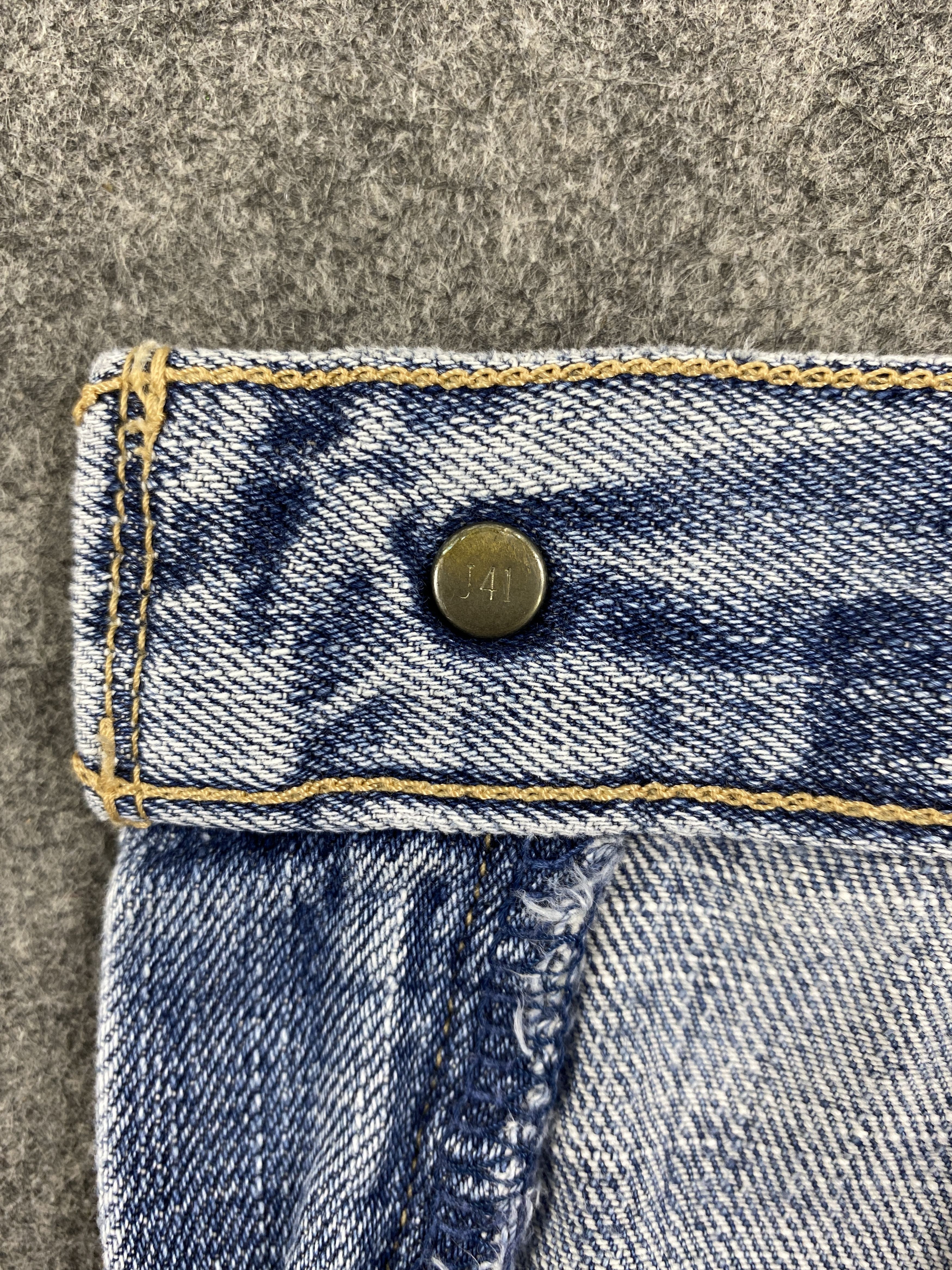 Levi's Ripped Distressed Blue Vintage Levi's 552 33x28 Denim JN2151 Size US 33 - 7 Thumbnail