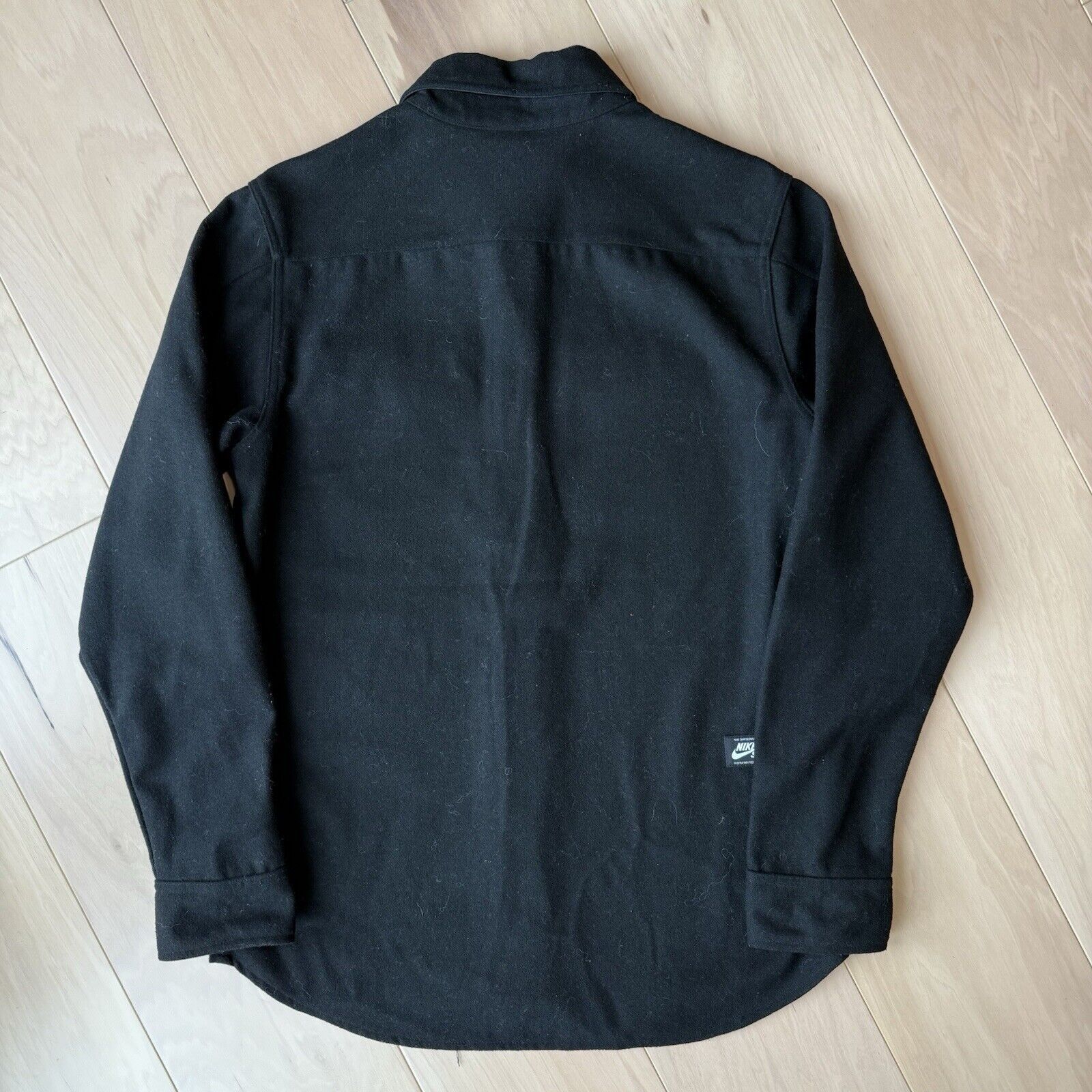 Nike Nike SB Wool Over Shirt Small Black Button Up Collared Size US S / EU 44-46 / 1 - 9 Thumbnail