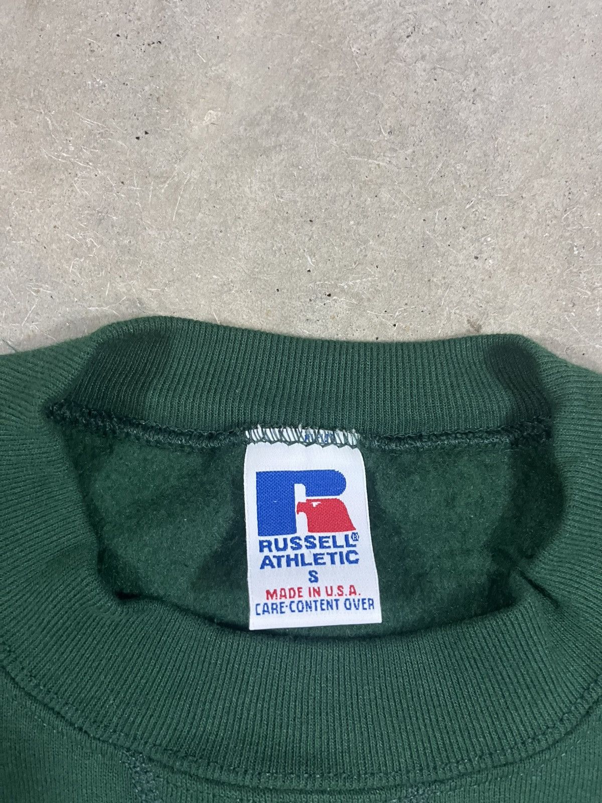 Russell Athletic Vintage 90s Russell Athletic Faded Green Crewneck Sweatshirt Size US S / EU 44-46 / 1 - 4 Thumbnail