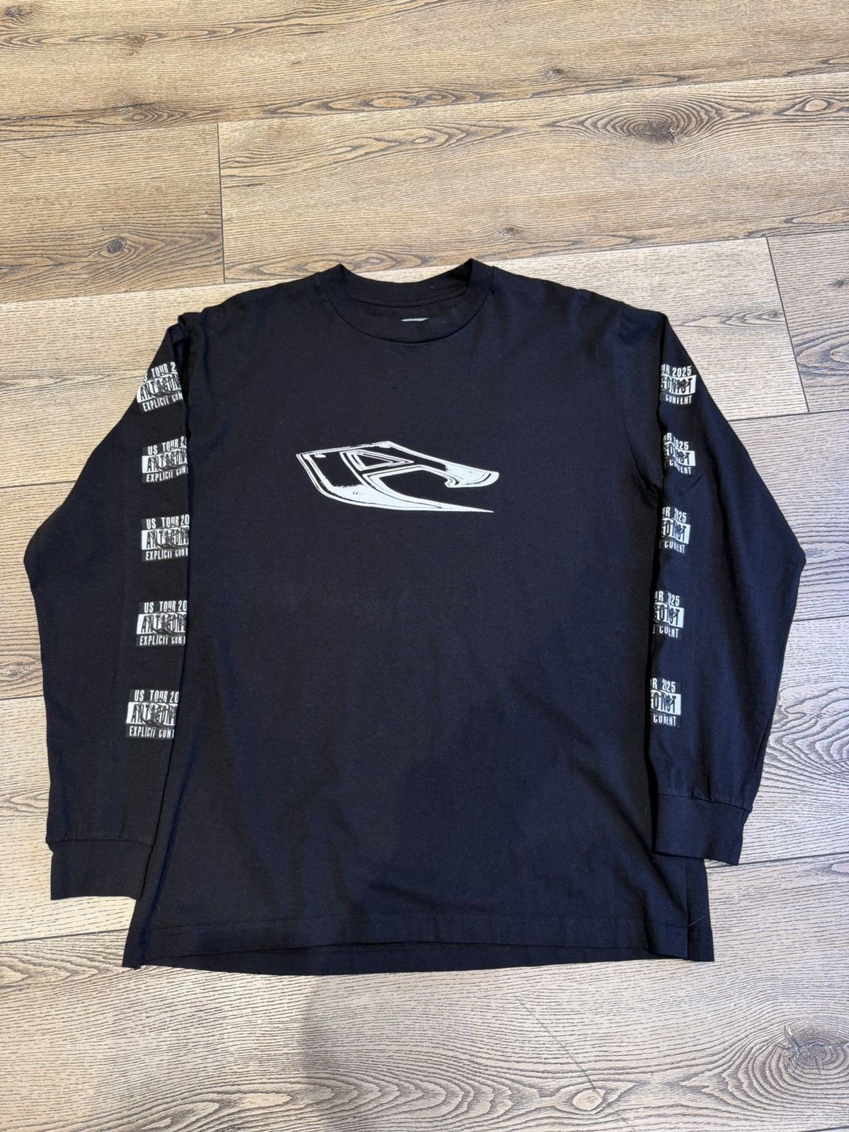 Playboi Carti Antagonist Tour Opium Long Sleeve Size US M / EU 48-50 / 2 - 1 Thumbnail