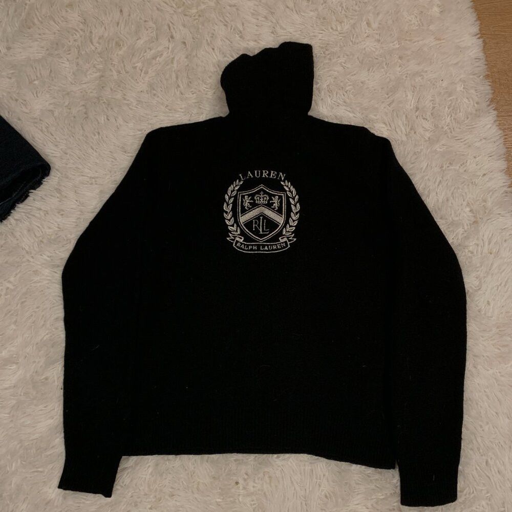 Ralph Lauren Vintage Ralph Lauren 100% Lambswool Turtleneck Medium Black Size M / US 6-8 / IT 42-44 - 2 Thumbnail