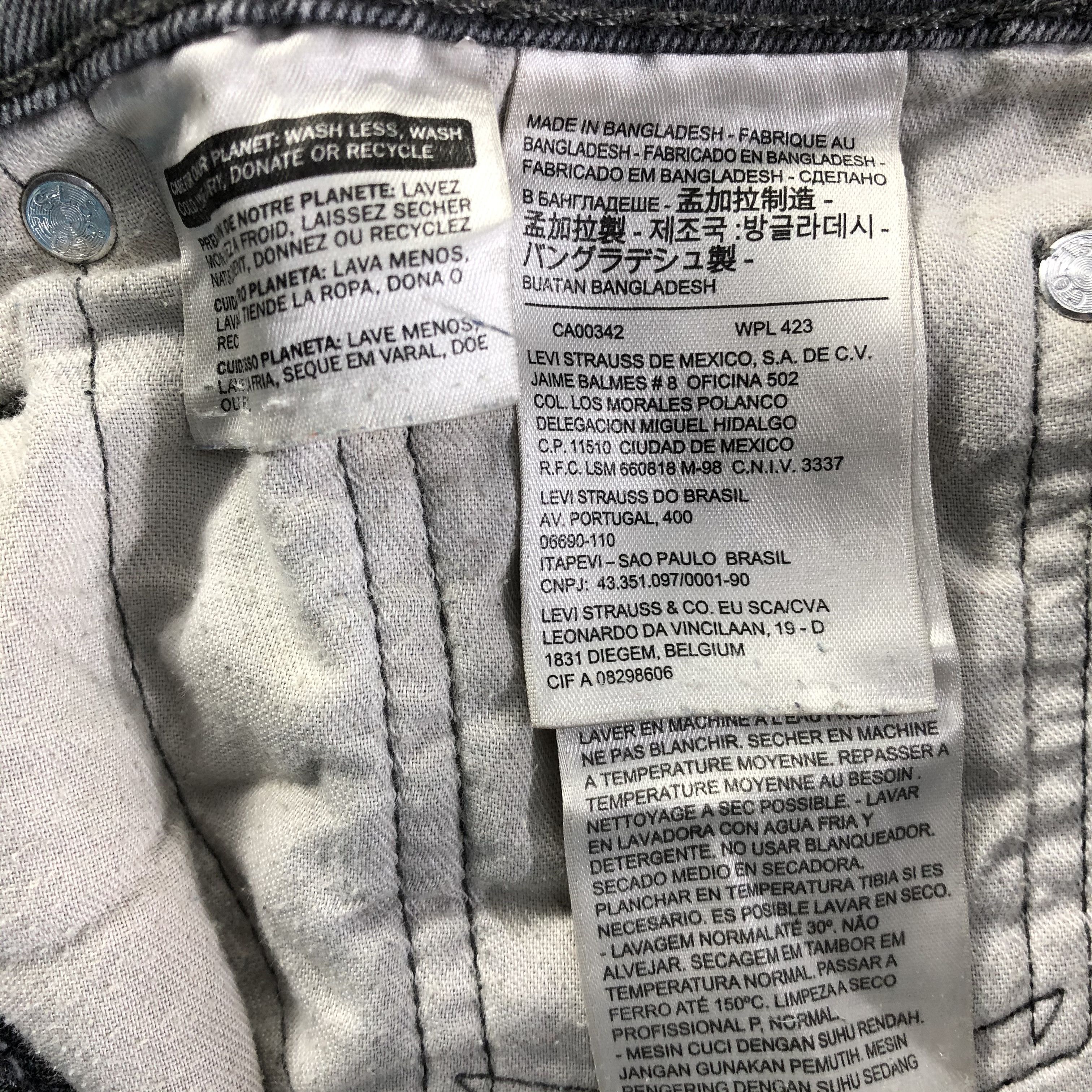Levi's Vintage Levis 511 Jeans-J4345 Size US 33 - 8 Thumbnail