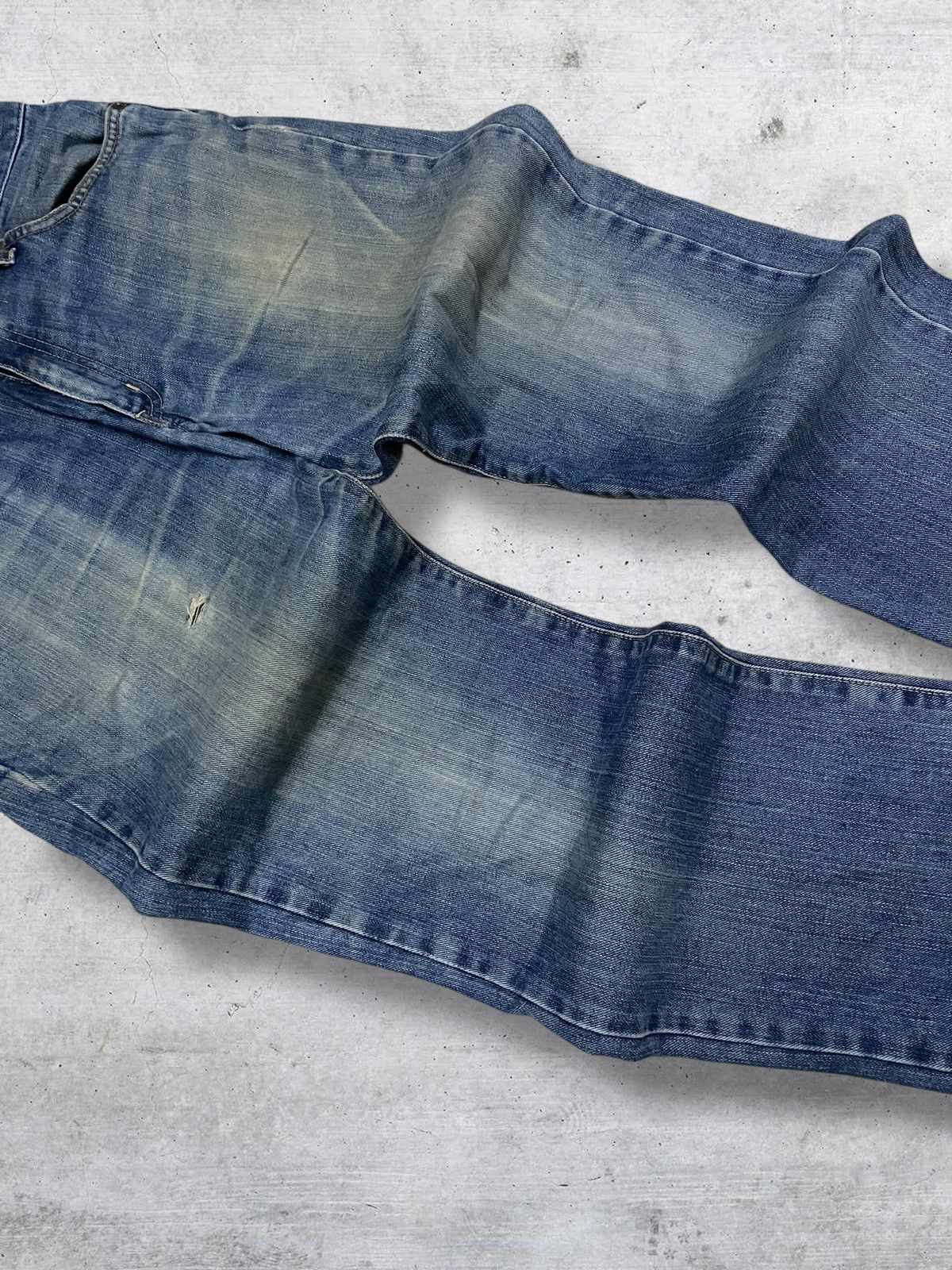 Edwin VINTAGE EDWIN 90S DESIGNER JAPAN OG RIPPED MUDWASH DENIM Size US 32 / EU 48 - 5 Thumbnail
