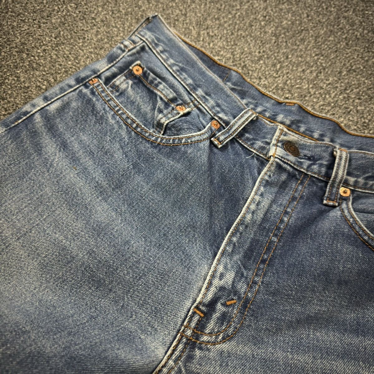 Levi's Vintage Clothing Vintage Levis 508 Baggy Jeans Size US 33 - 11 Thumbnail