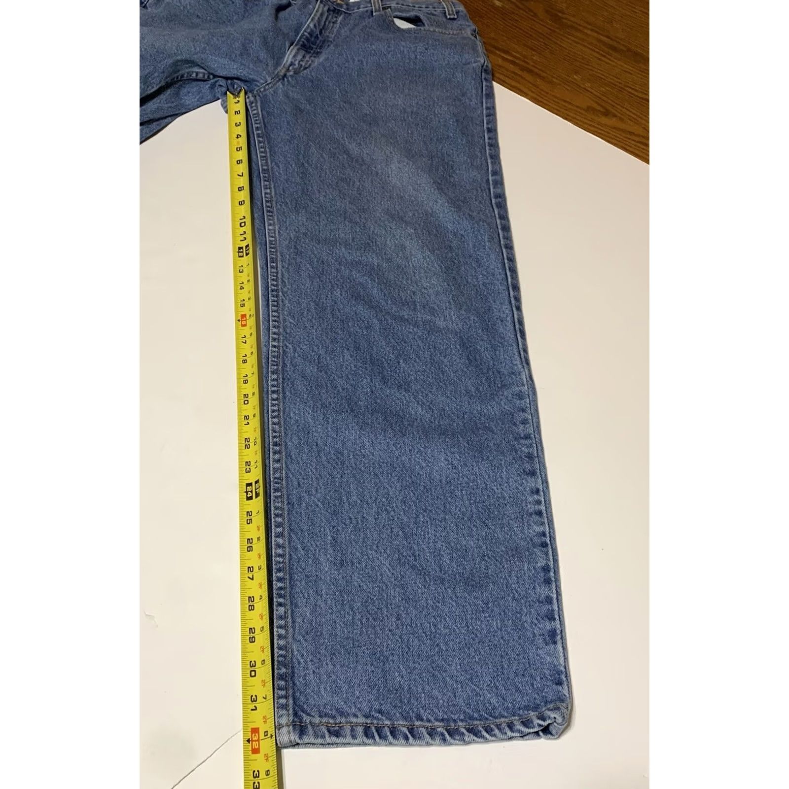 Levi's VINTAGE Levi's 901 Jeans Mens Straight Relaxed 35x32 Blue Denim 5-Pocket Belt Loops 90s Retro Classic 35 in Waist 32 in Inseam Size US 35 - 6 Thumbnail