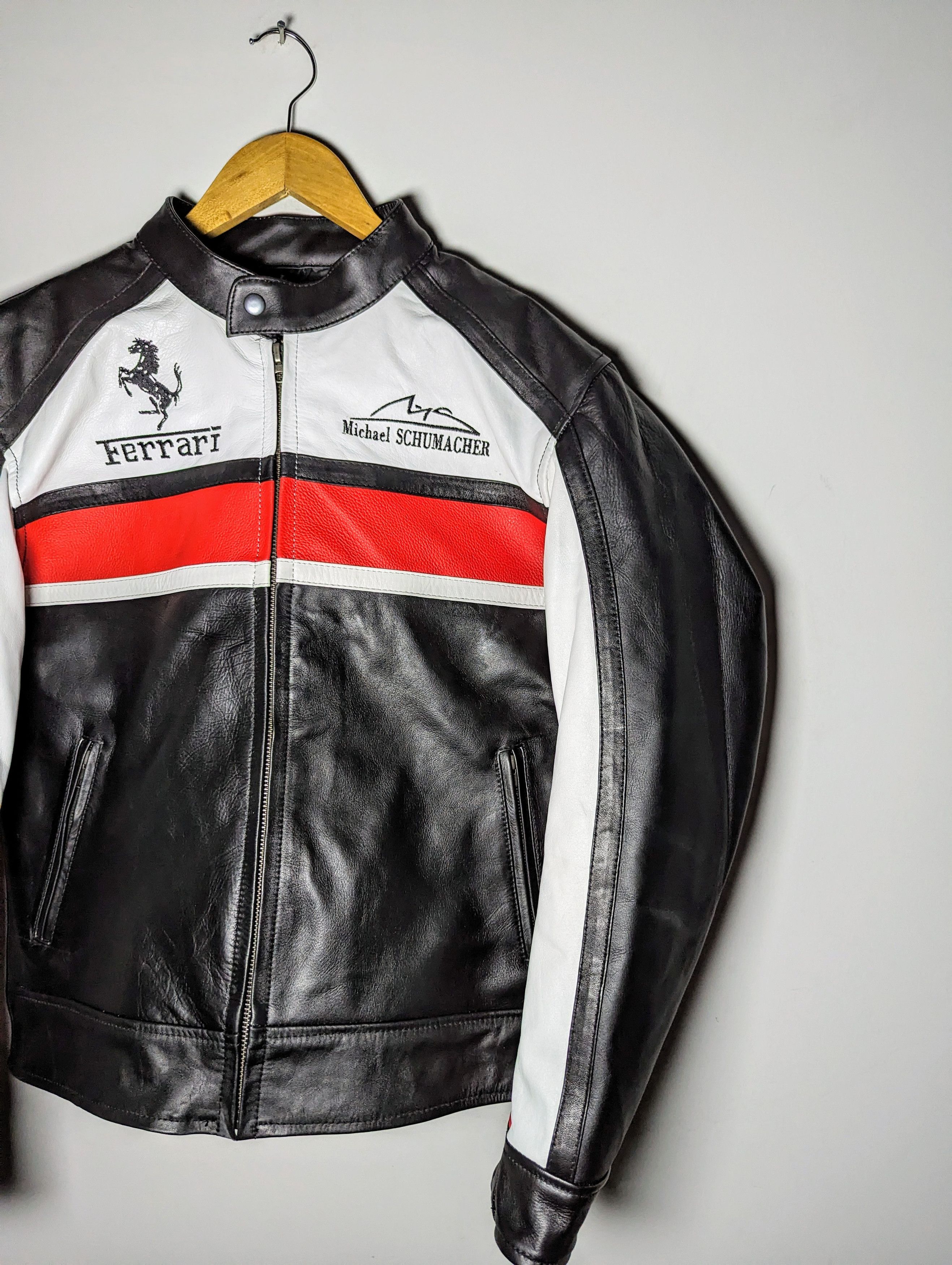 Vintage VINTAGE FERRARI LEATHER JACKET RARE STREETWEAR Size US L / EU 52-54 / 3 - 4 Thumbnail