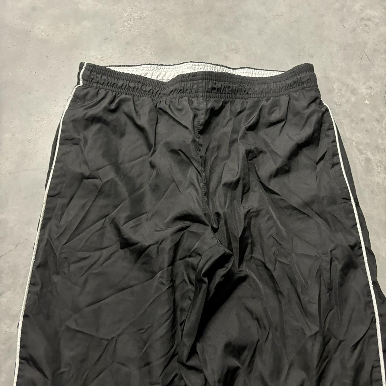 Japanese Brand × Vintage Crazy Vintage Y2K/2000s Black Striped Skater Drill Essential Track Pants! Size US 30 / EU 46 - 3 Thumbnail