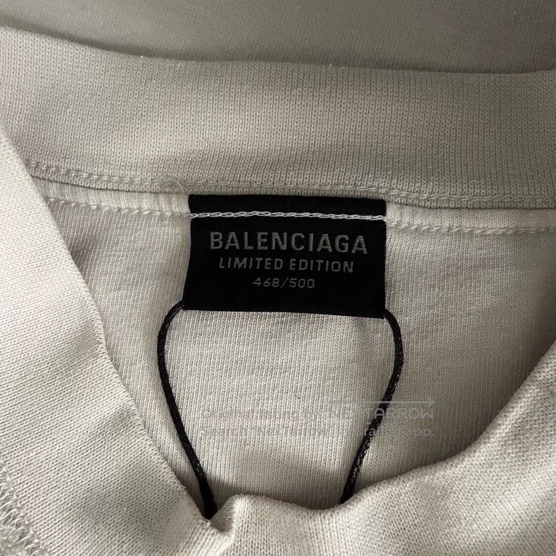 Balenciaga Balenciaga No Sleeve Shirts Prohibited Size US M / EU 48-50 / 2 - 5 Thumbnail