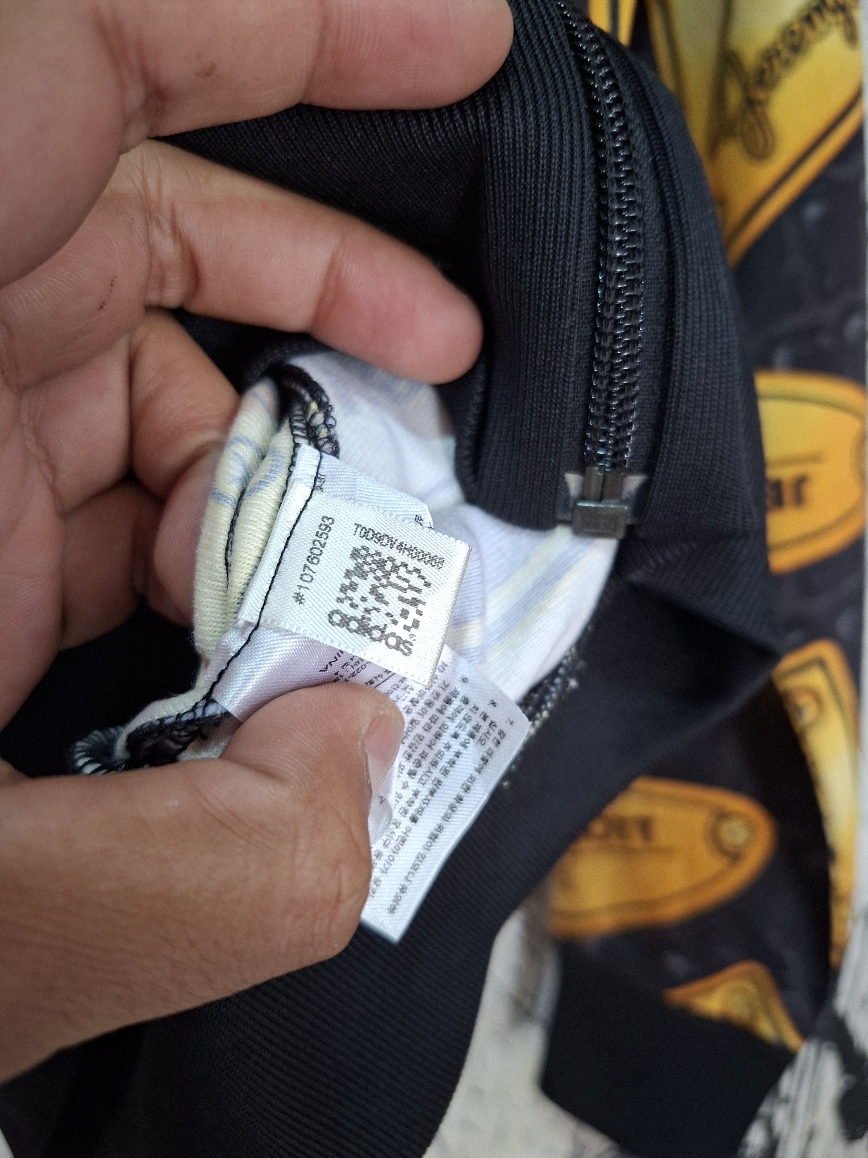 Adidas × Jeremy Scott ADIDAS X JEREMY SCOTT SS 2014 TRACK JACKET (KINGSMAN MOVIE) Size US XS / EU 42 / 0 - 10 Thumbnail